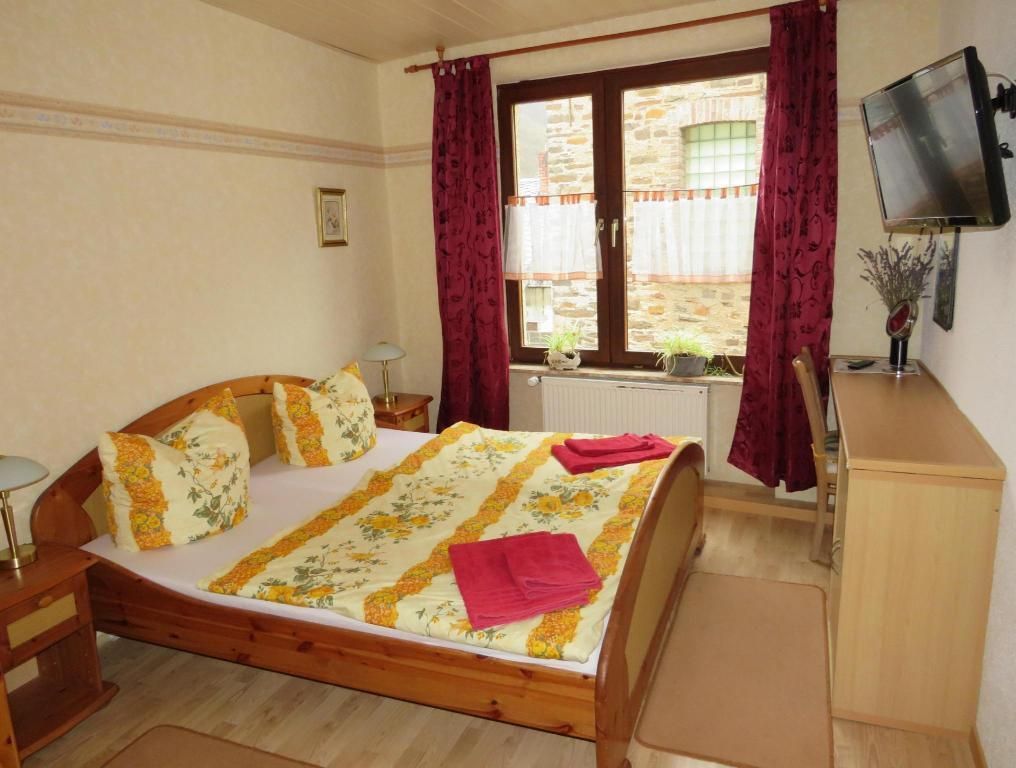 Economy Double Room