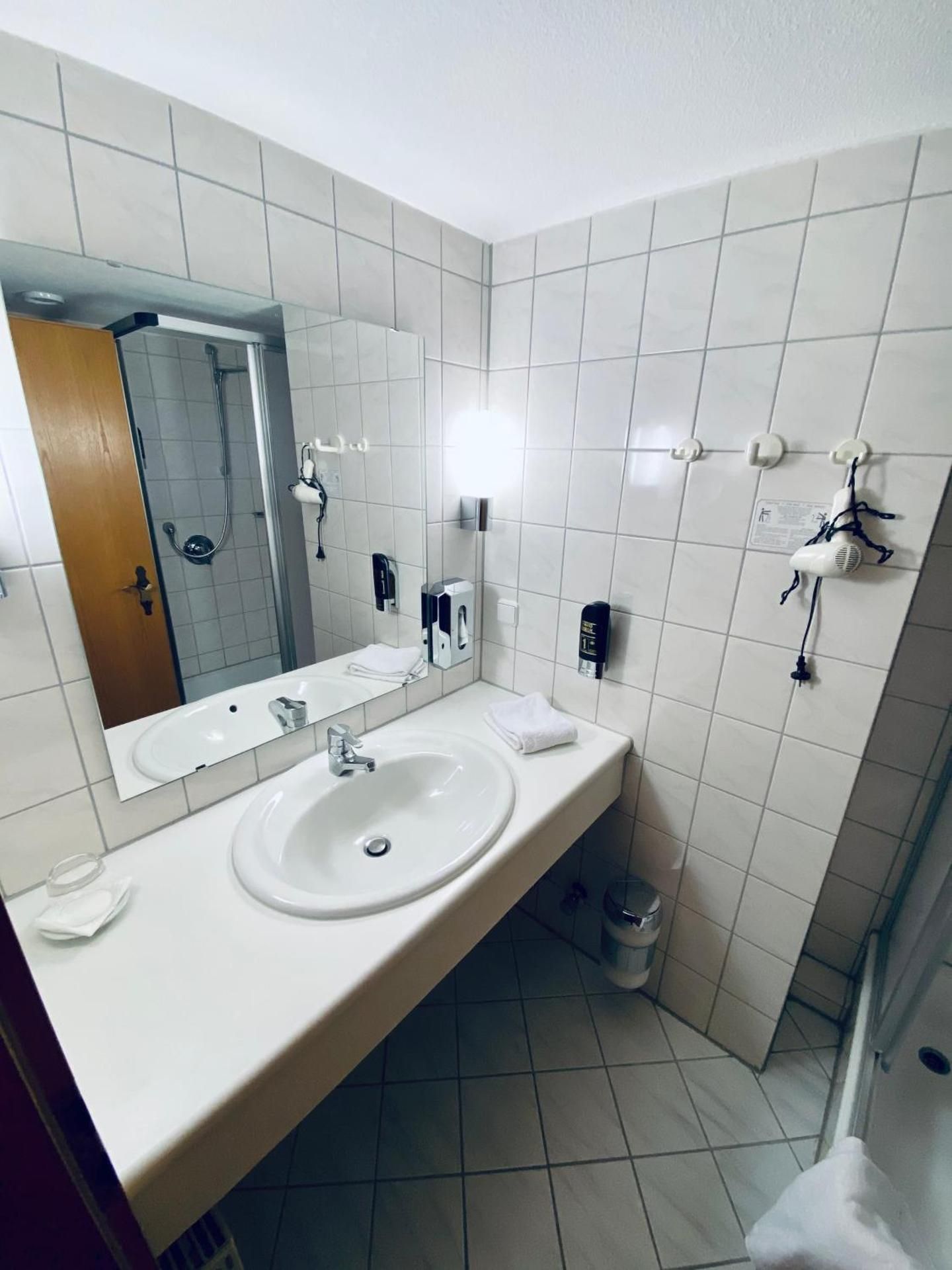 E&D Hotel Rodgau Double Room 3