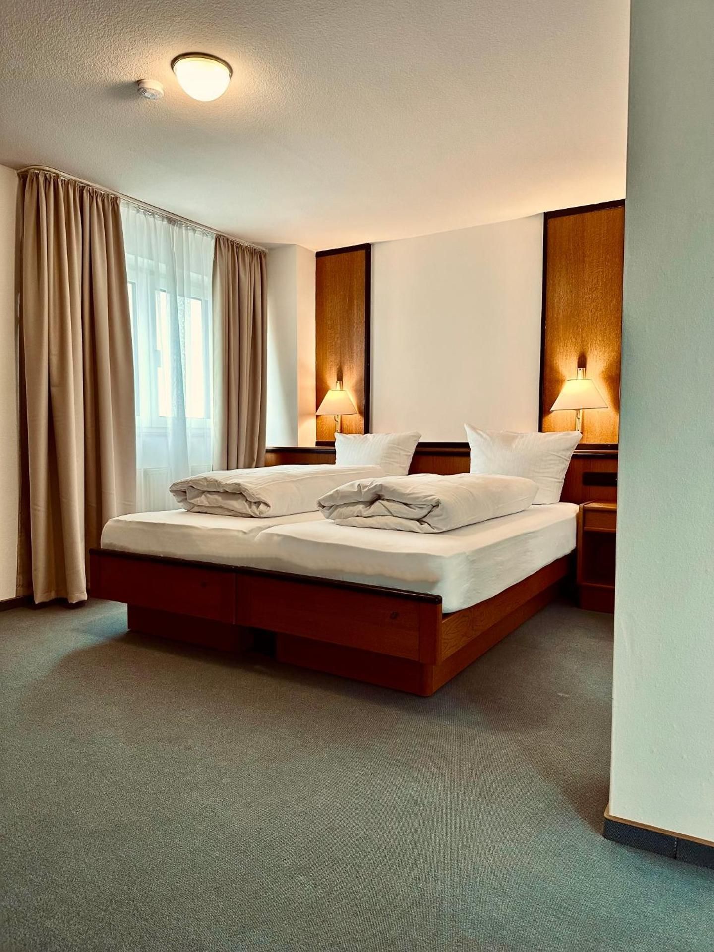 E&D Hotel Rodgau Basic Triple Room 2