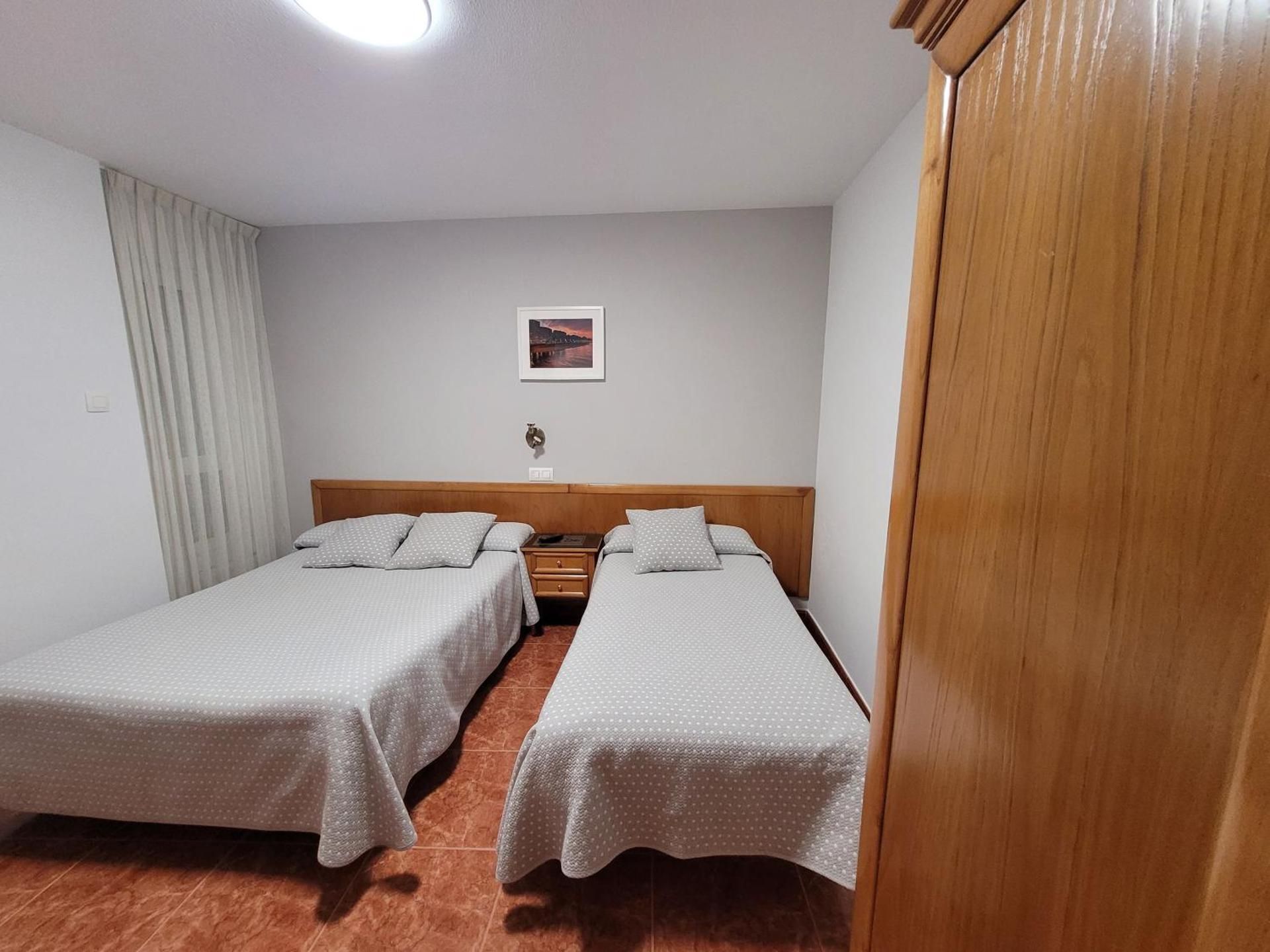 Triple Room with Private Bathroom