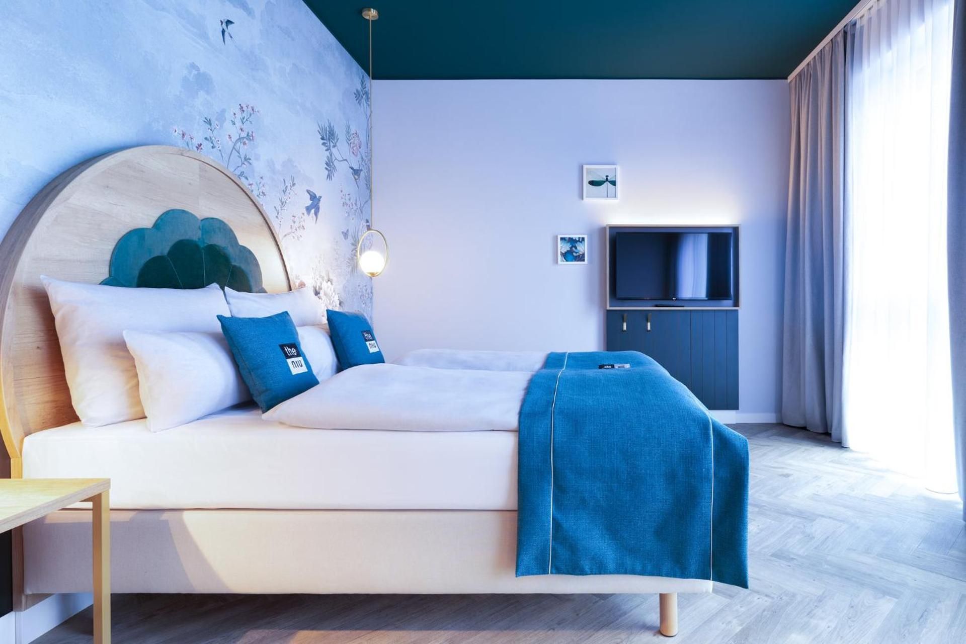 Standard Queen Room - Disability Access