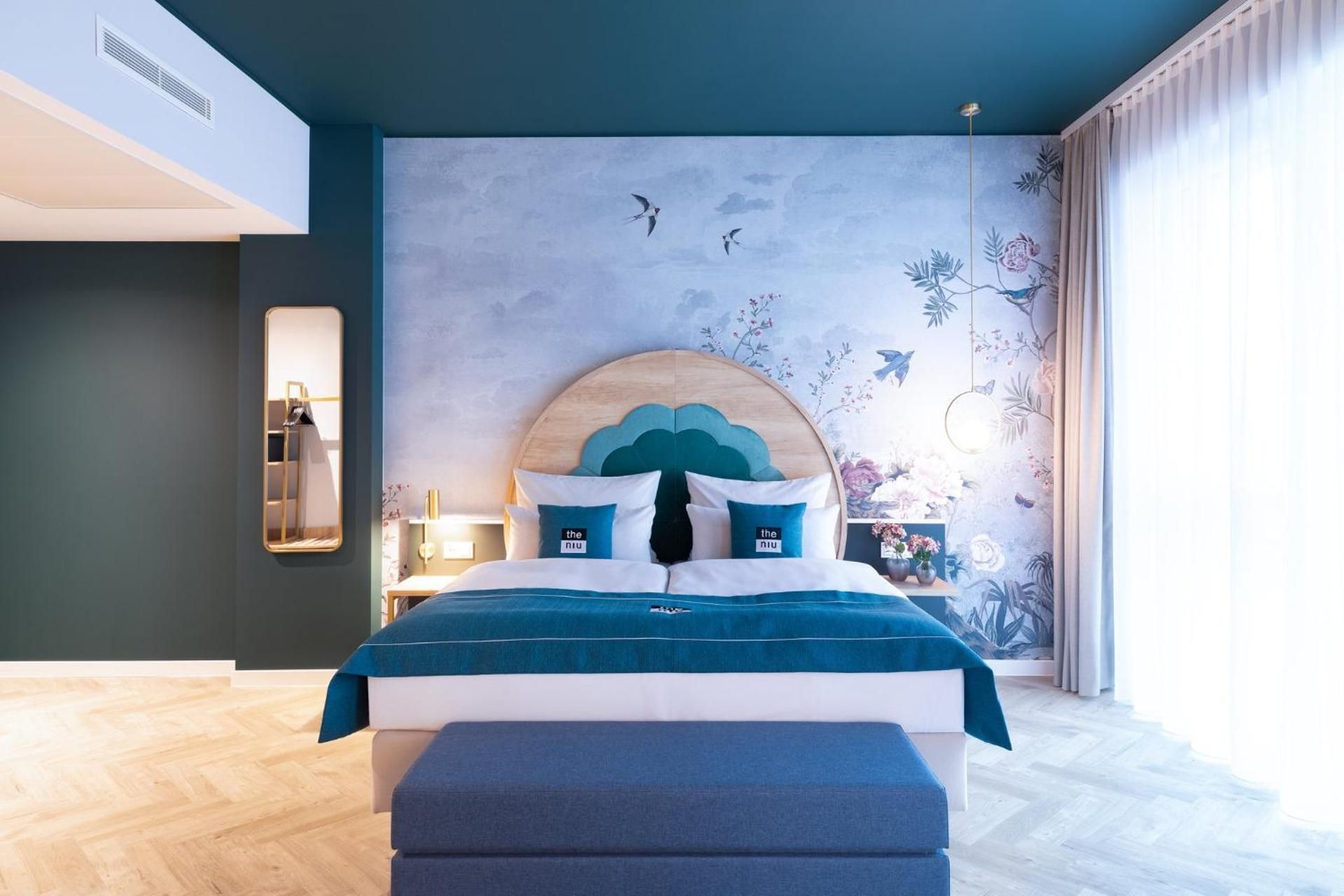 Premium Queen Room with Single Sofa Bed