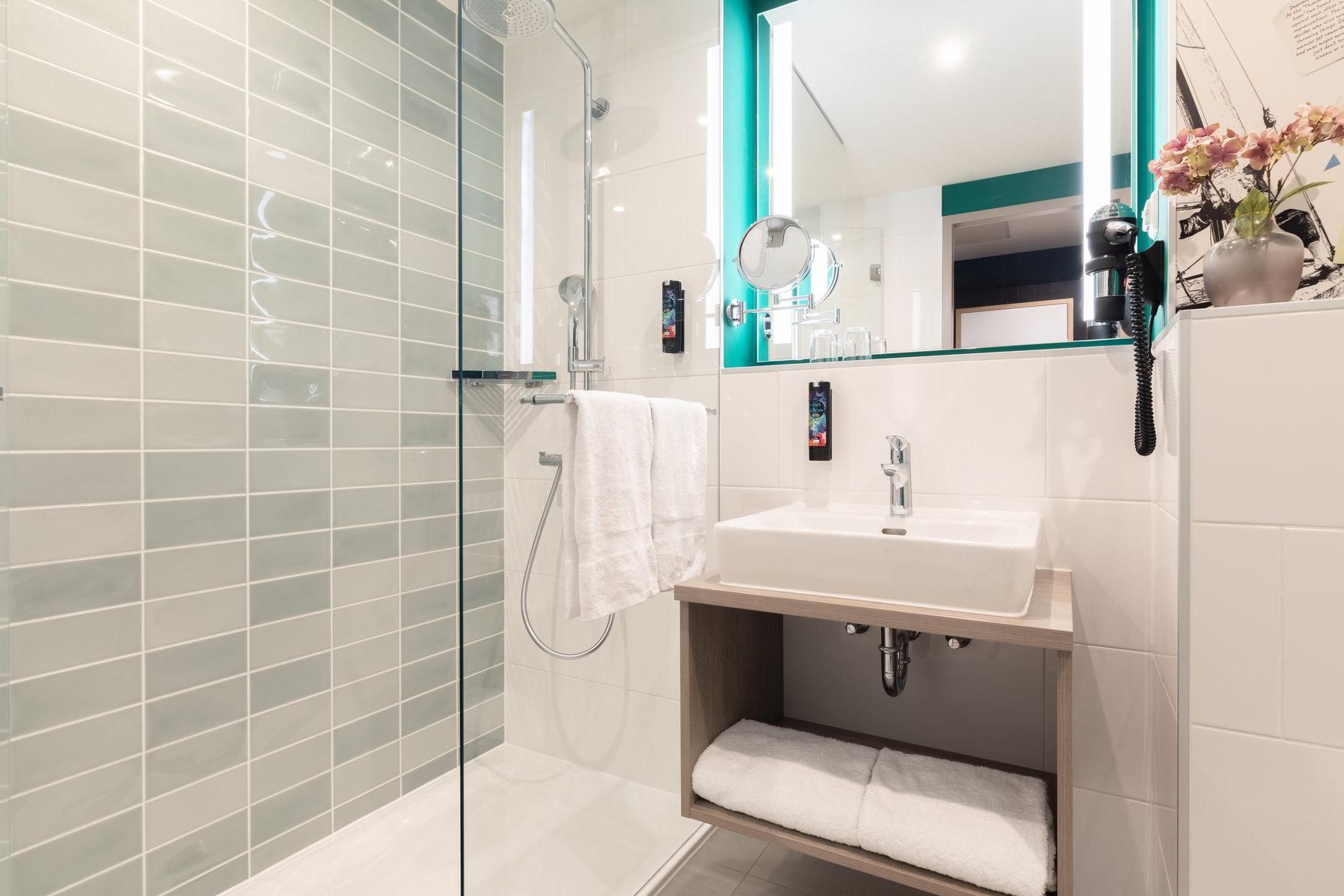 1 Small Double Bed Standard