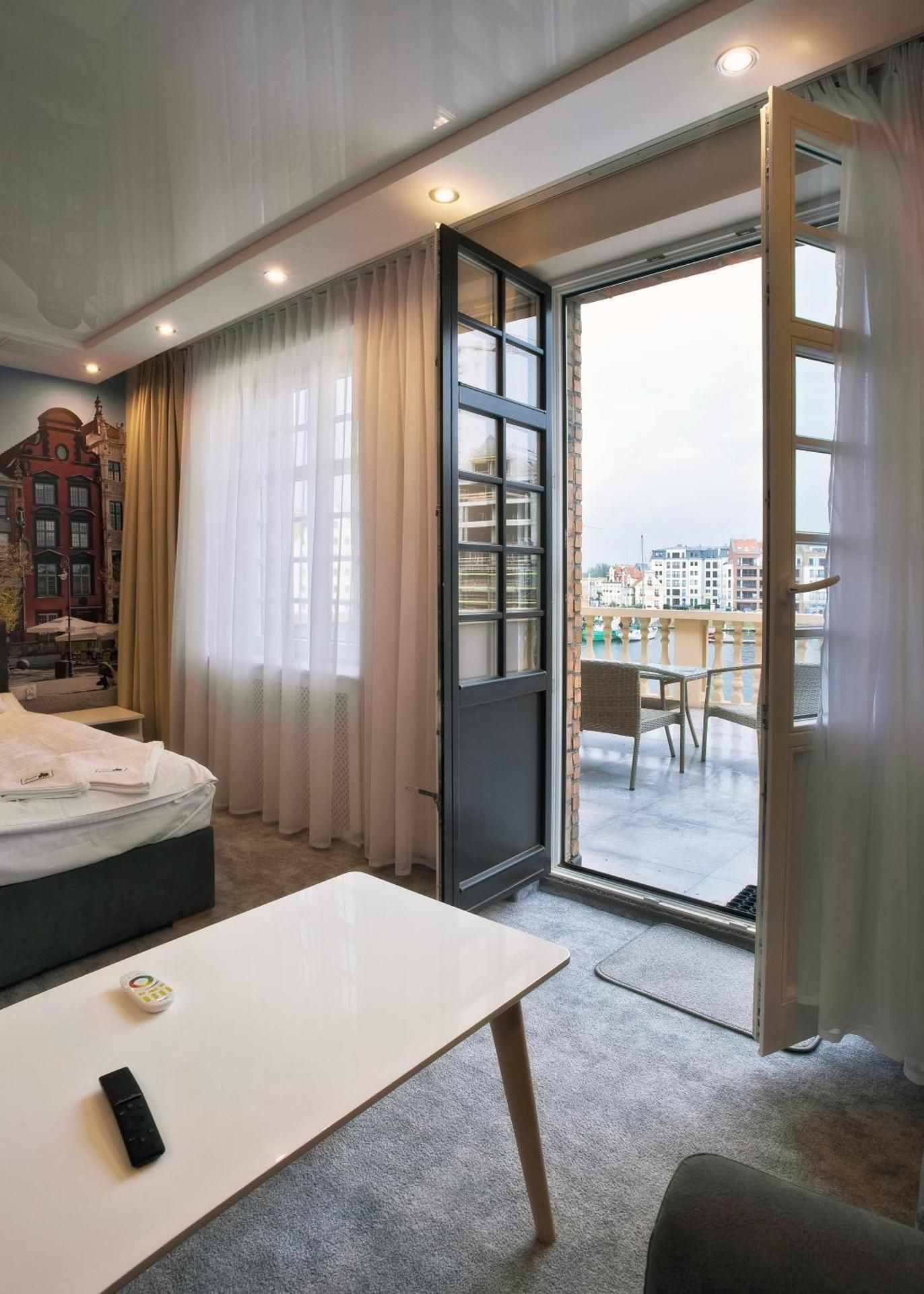 Apartment with Terrace