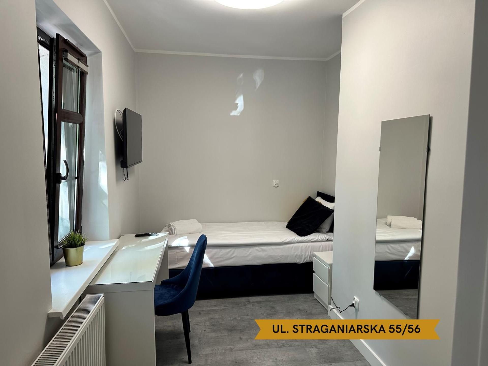 Single room with bathroom – Straganiarska 55/56 Street