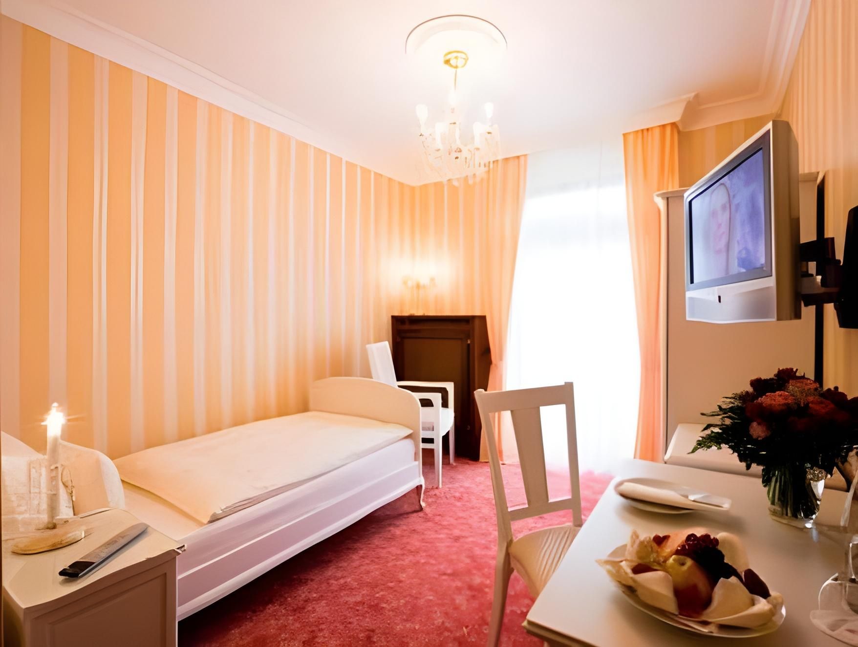 Superior Single Room