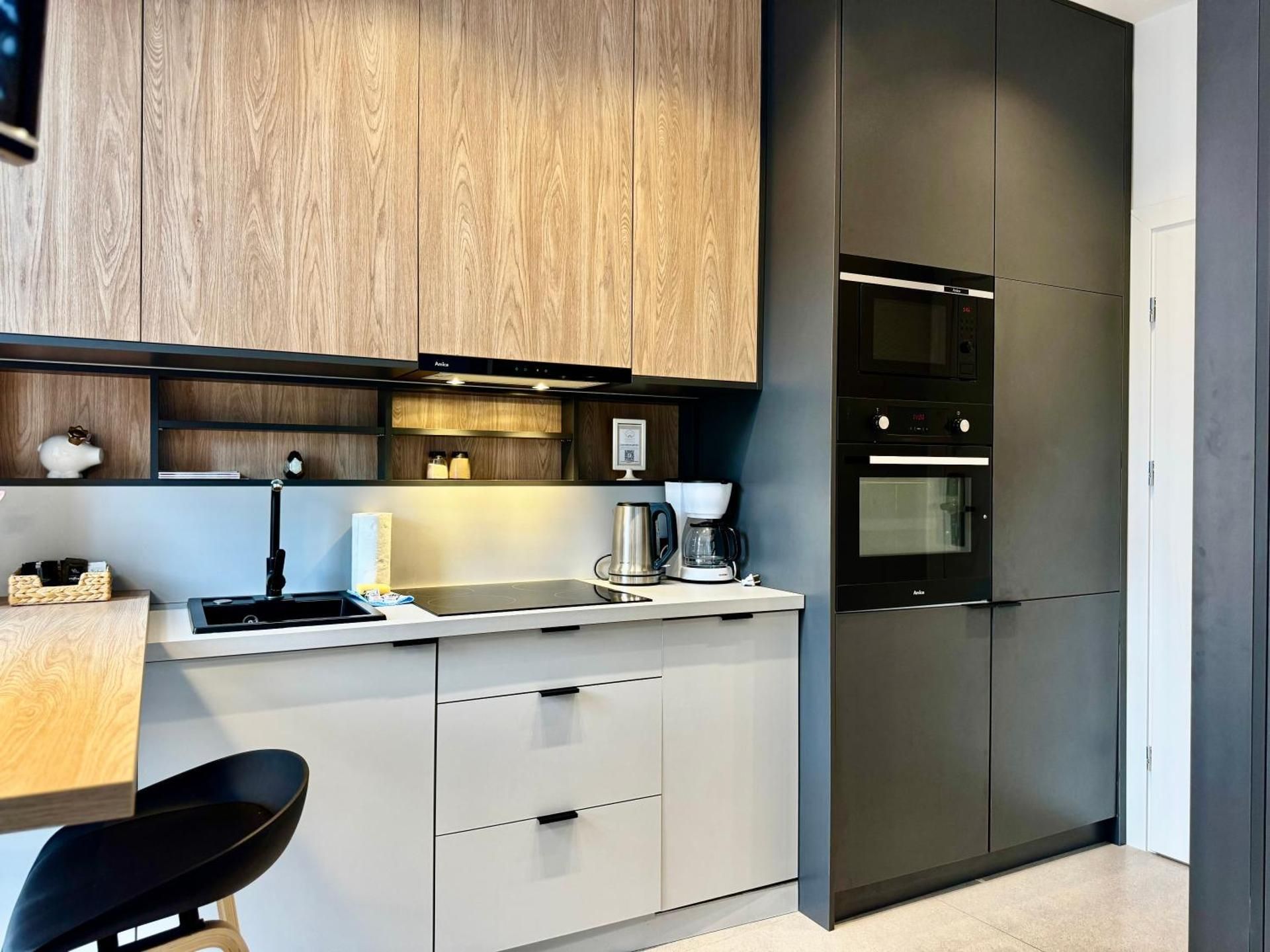 Comfy Apartments - Old Town Center Deluxe Double Room 3