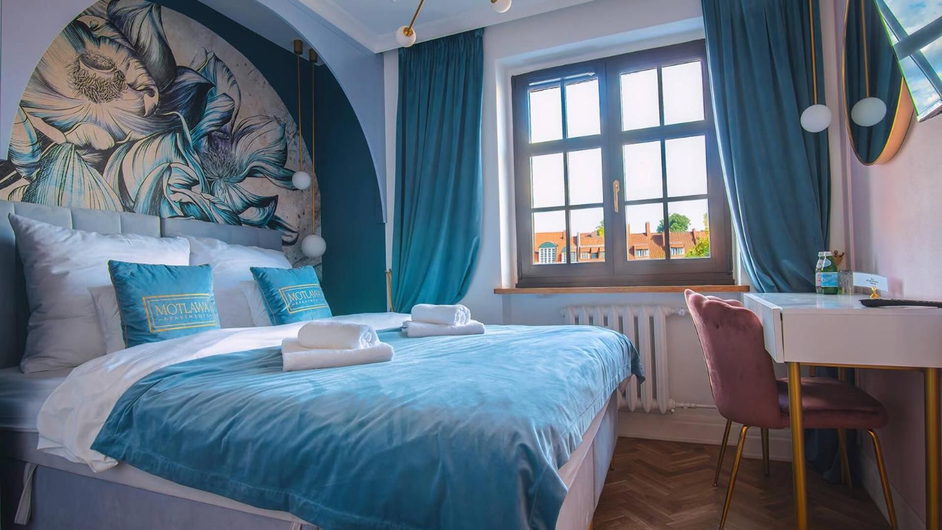 Double Room with Shared Bathroom