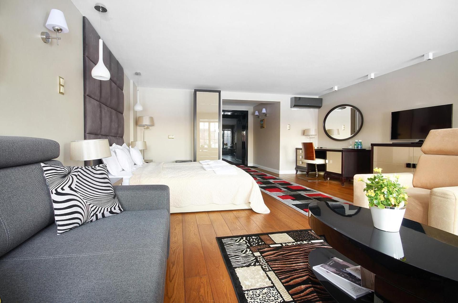 Suite