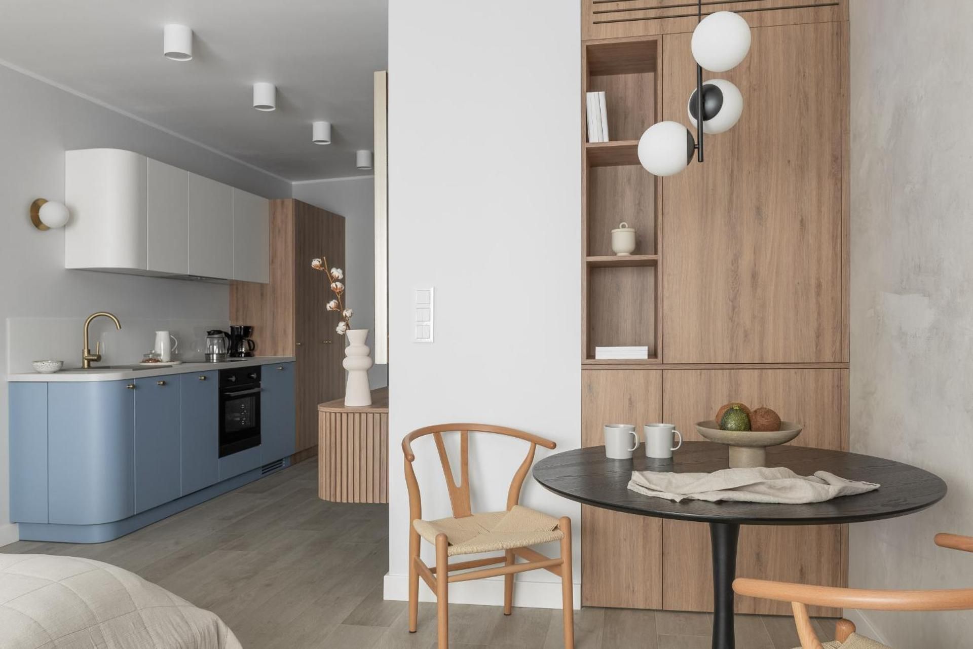 Studio Apartment