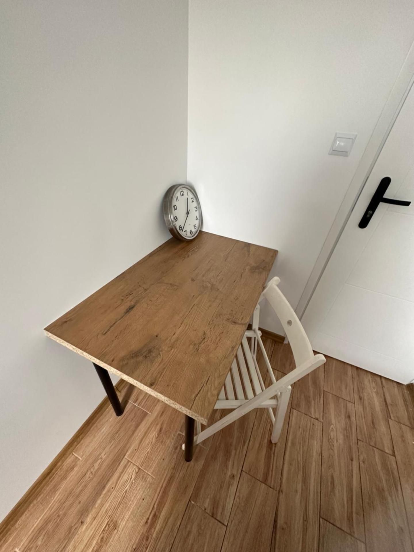 Rooms4Less