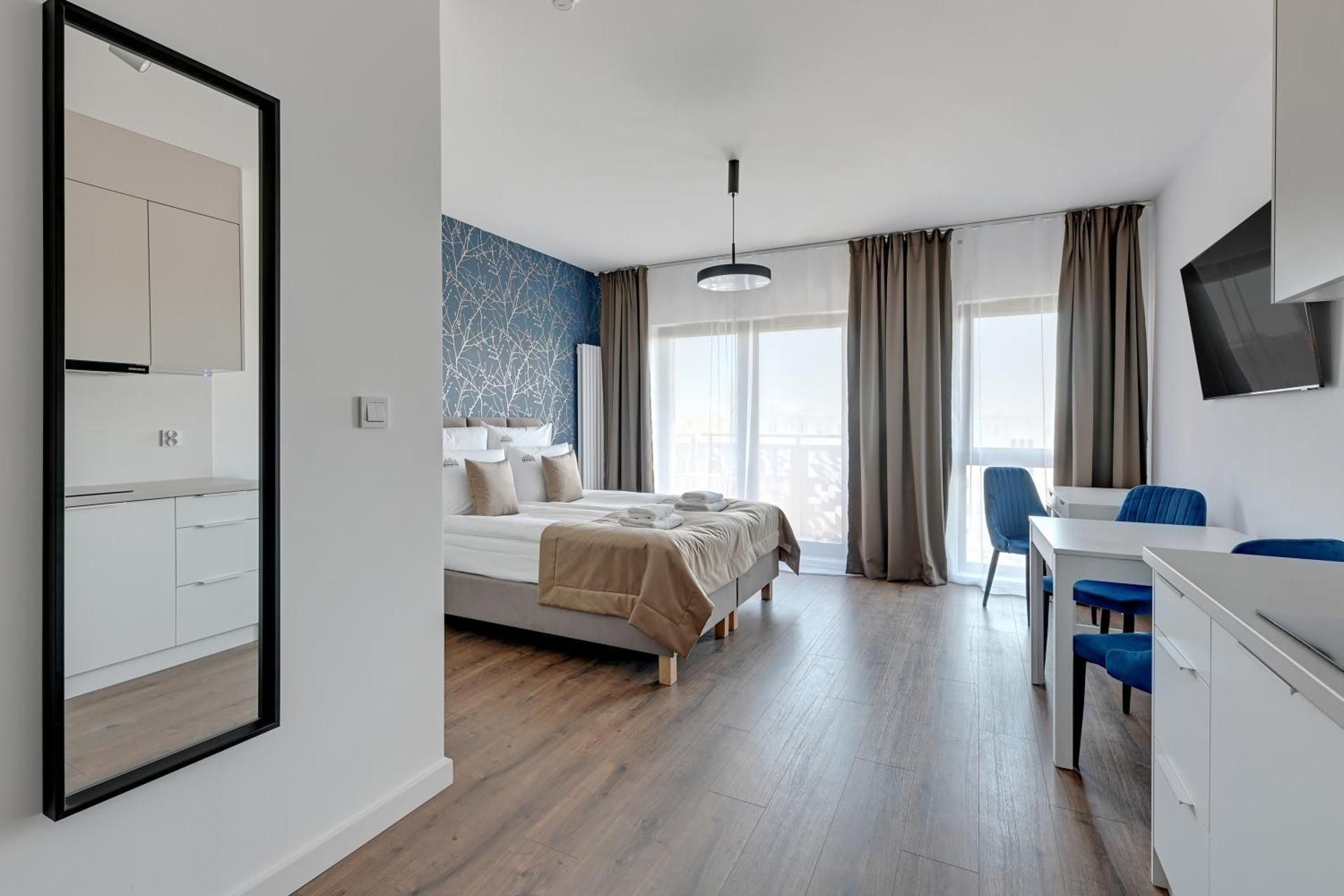 Studio Apartment