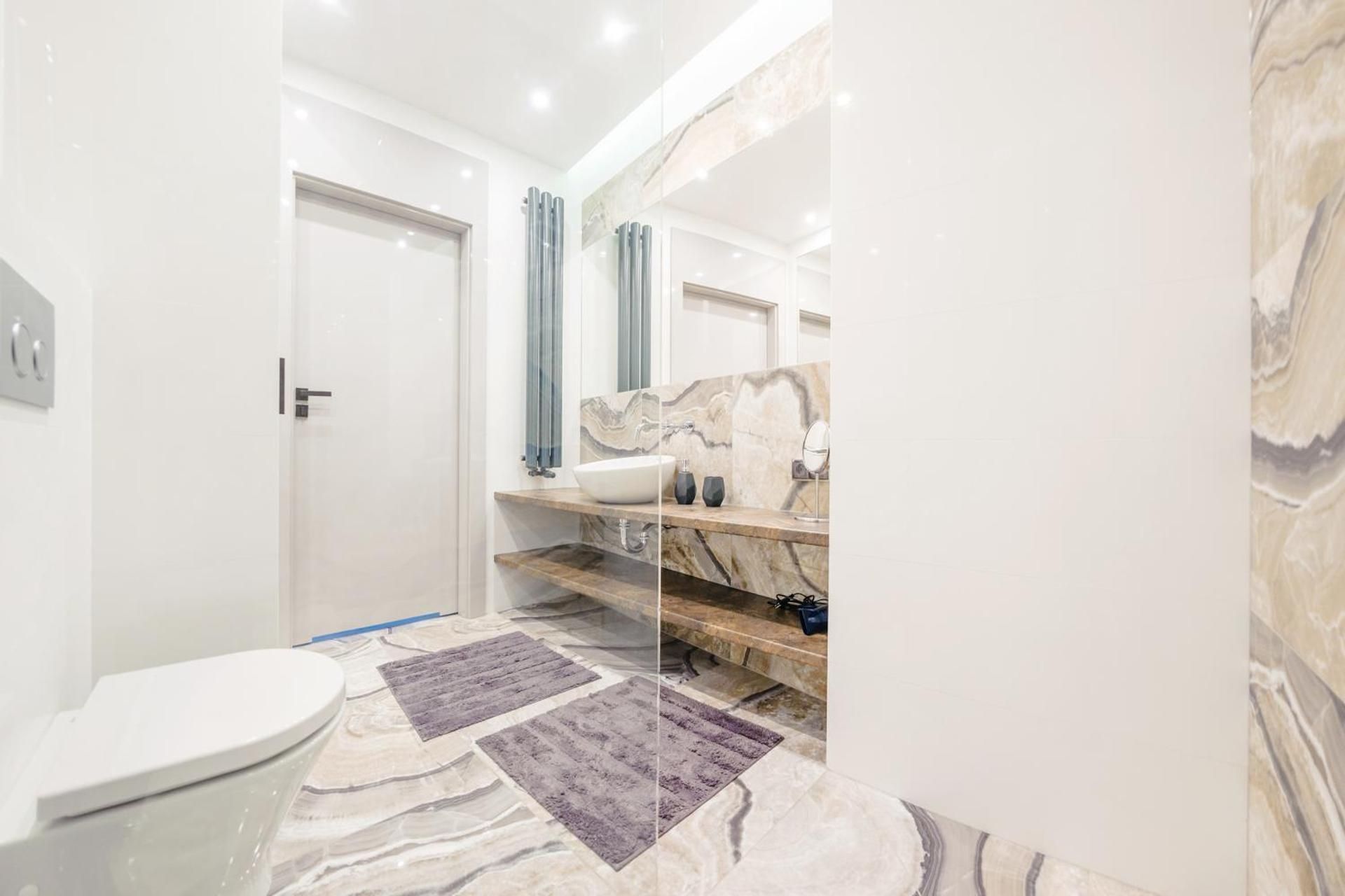 Premium studio apartment with river view - 71 Chmielna Street