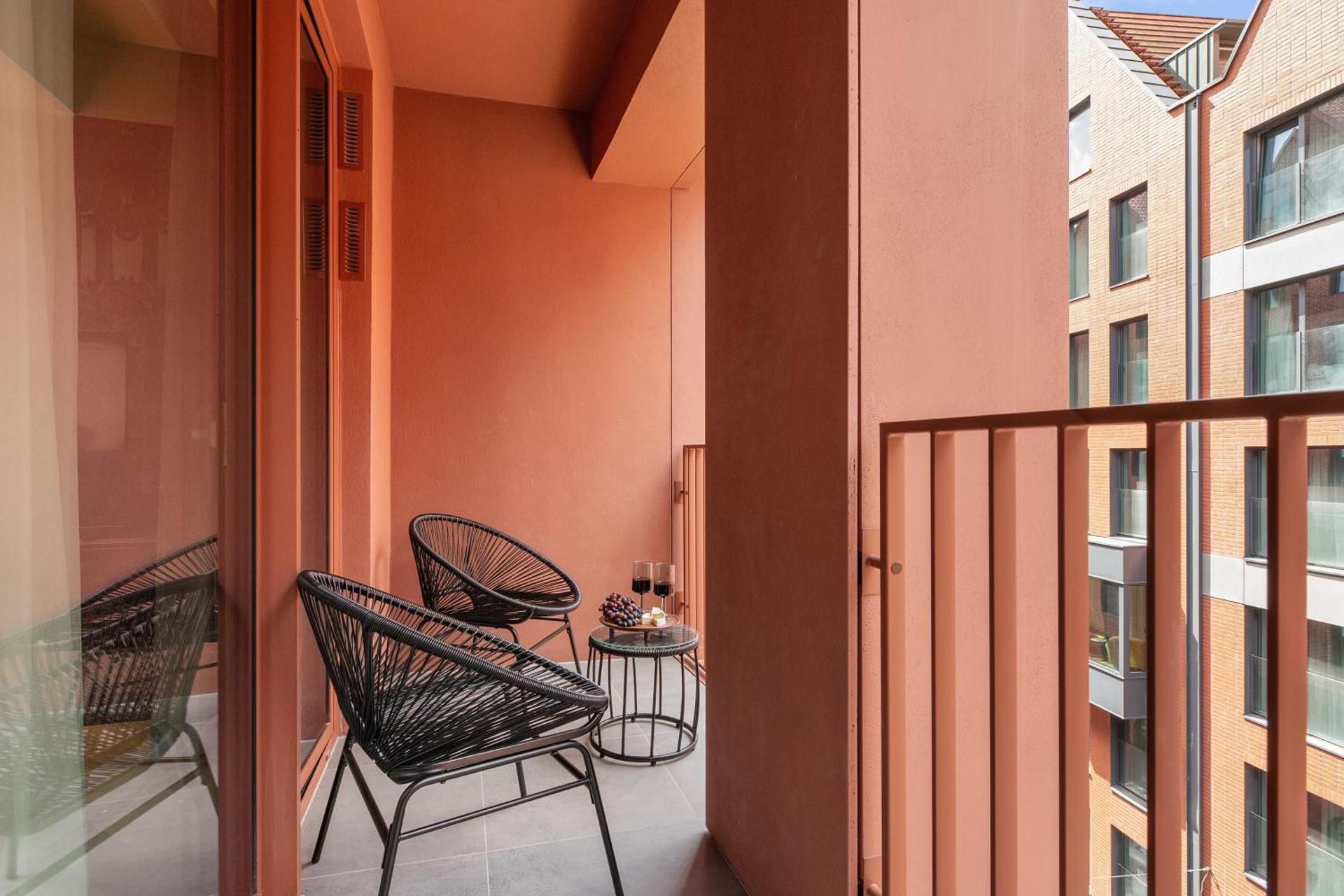 One-Bedroom Deluxe Apartment