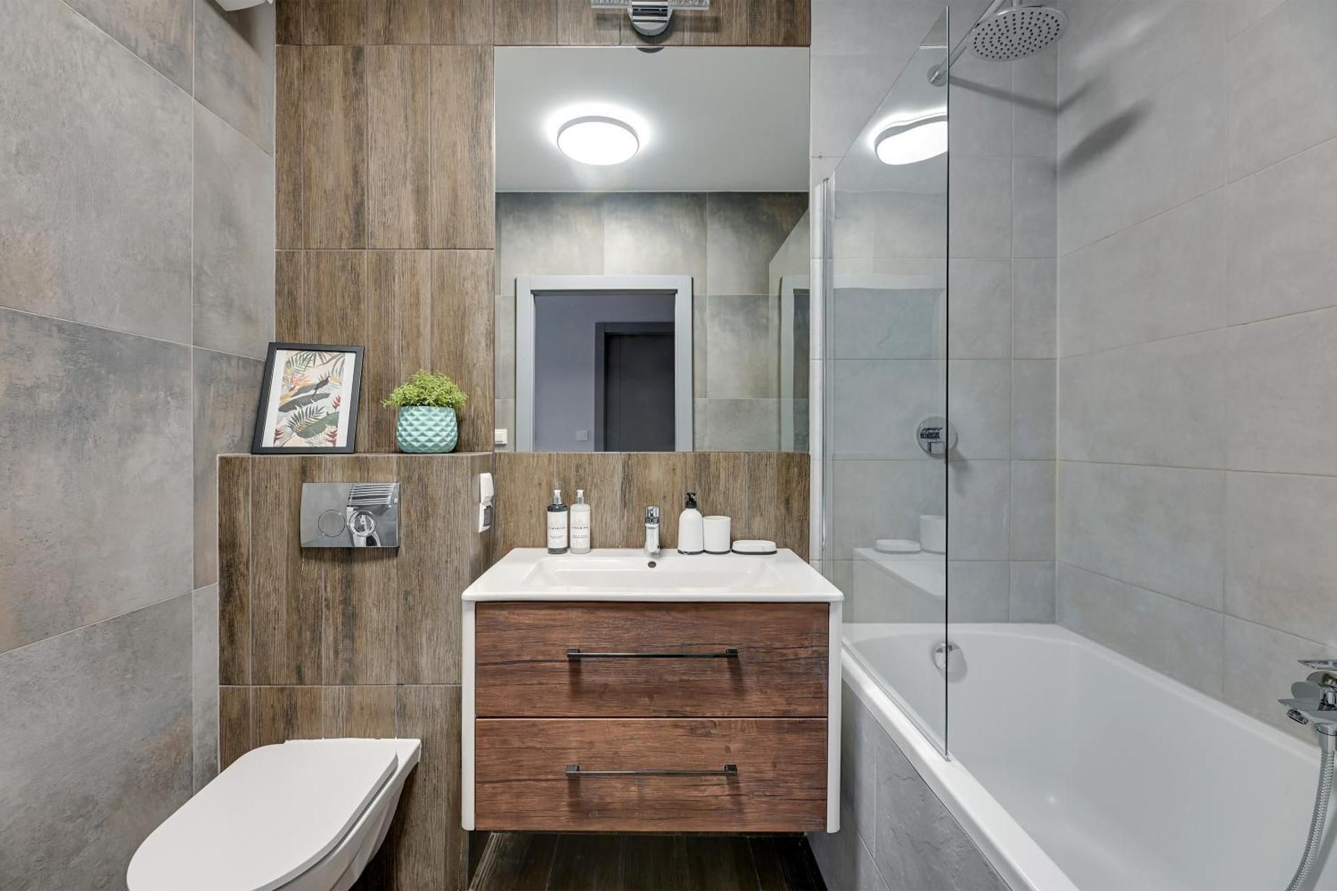 One-Bedroom Suite