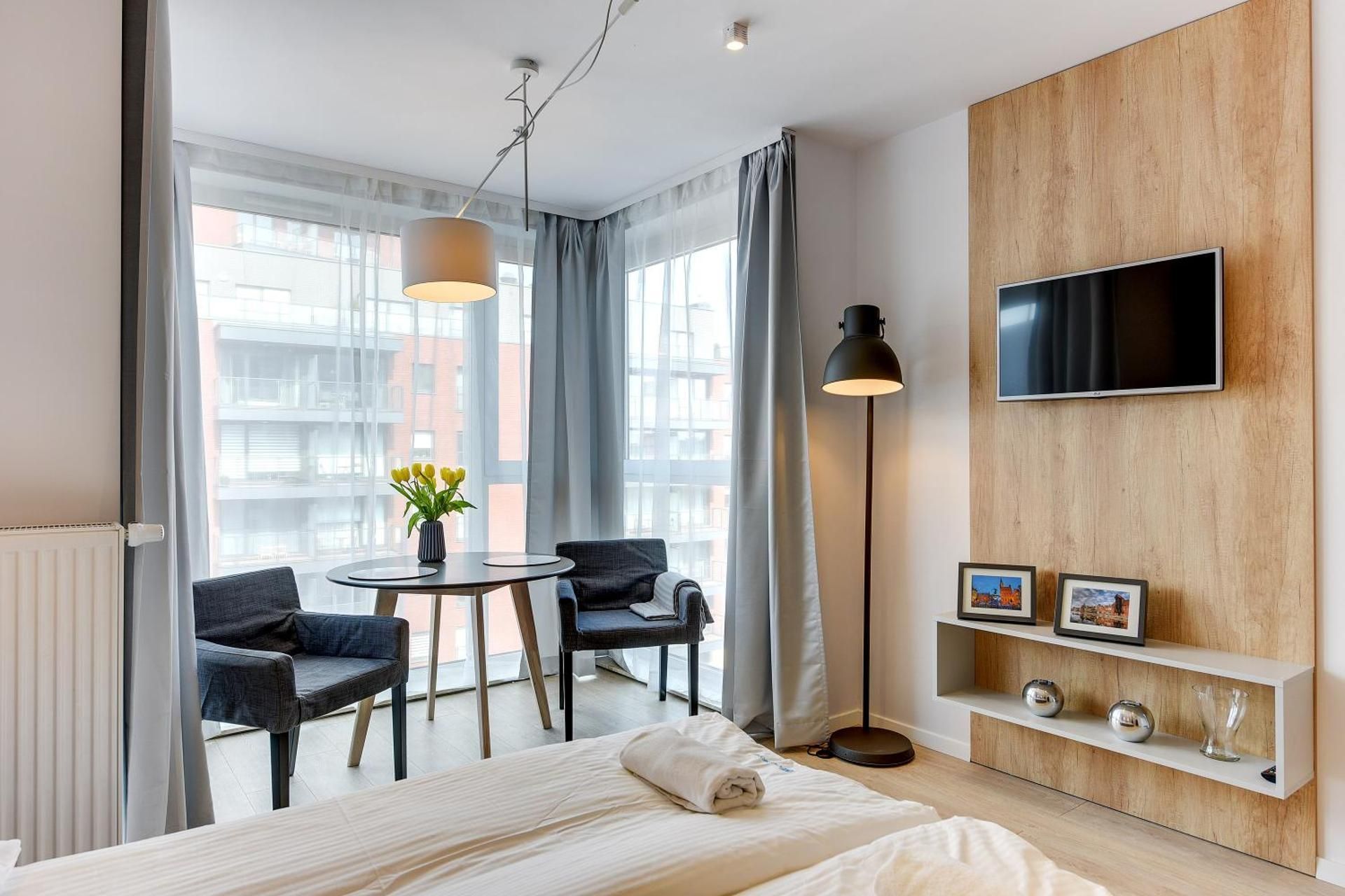 Small Studio without Parking (2 Adults)