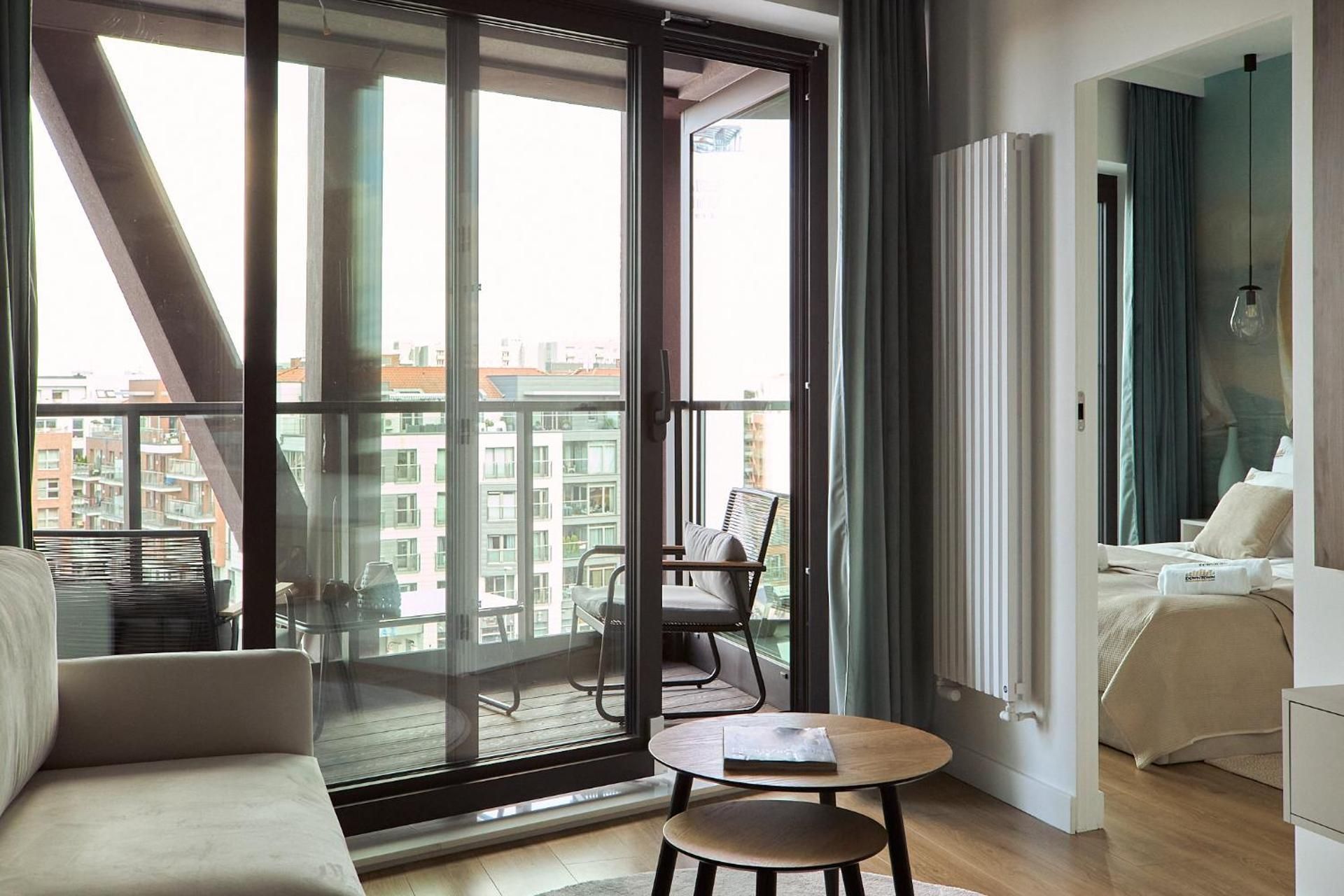 Deluxe One-Bedroom Apartment