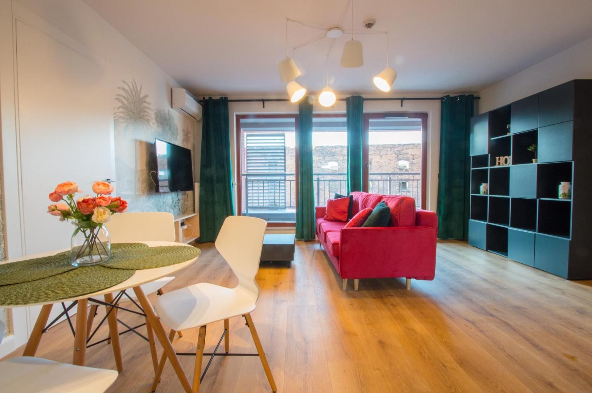 Deluxe Apartment