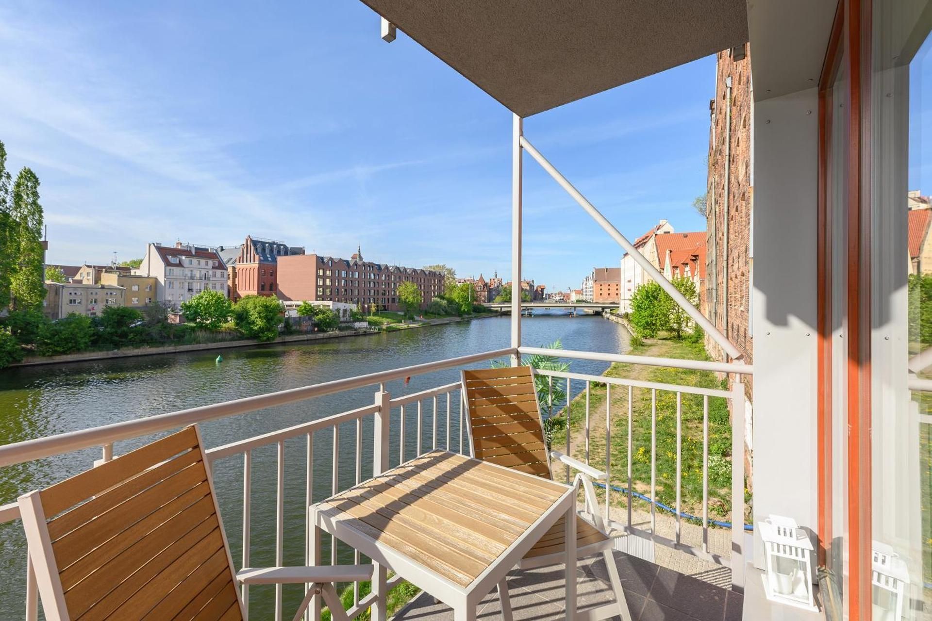 Deluxe Apartment with River View