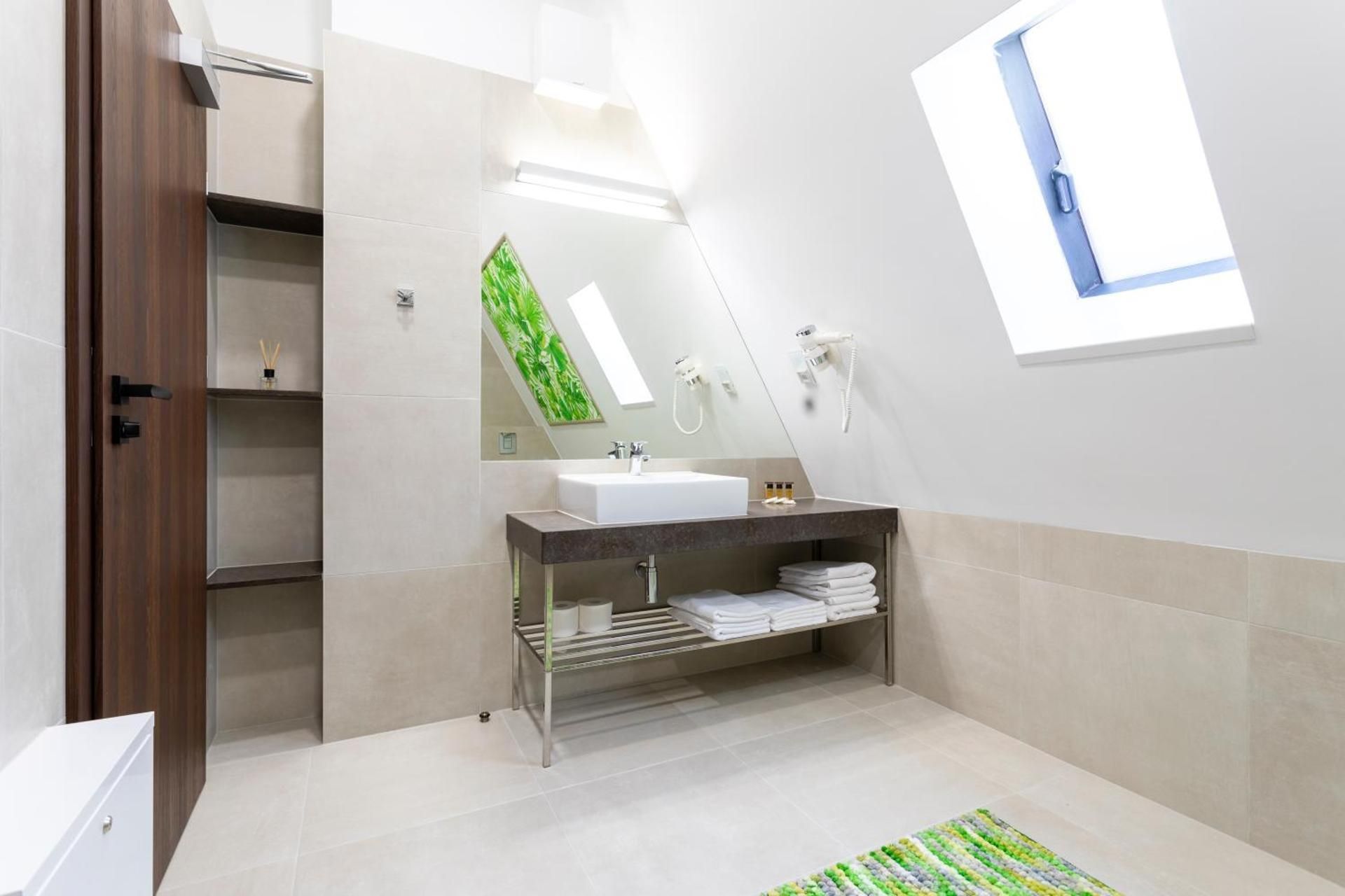 Forrest Apartments & Hostel Family Junior Suite