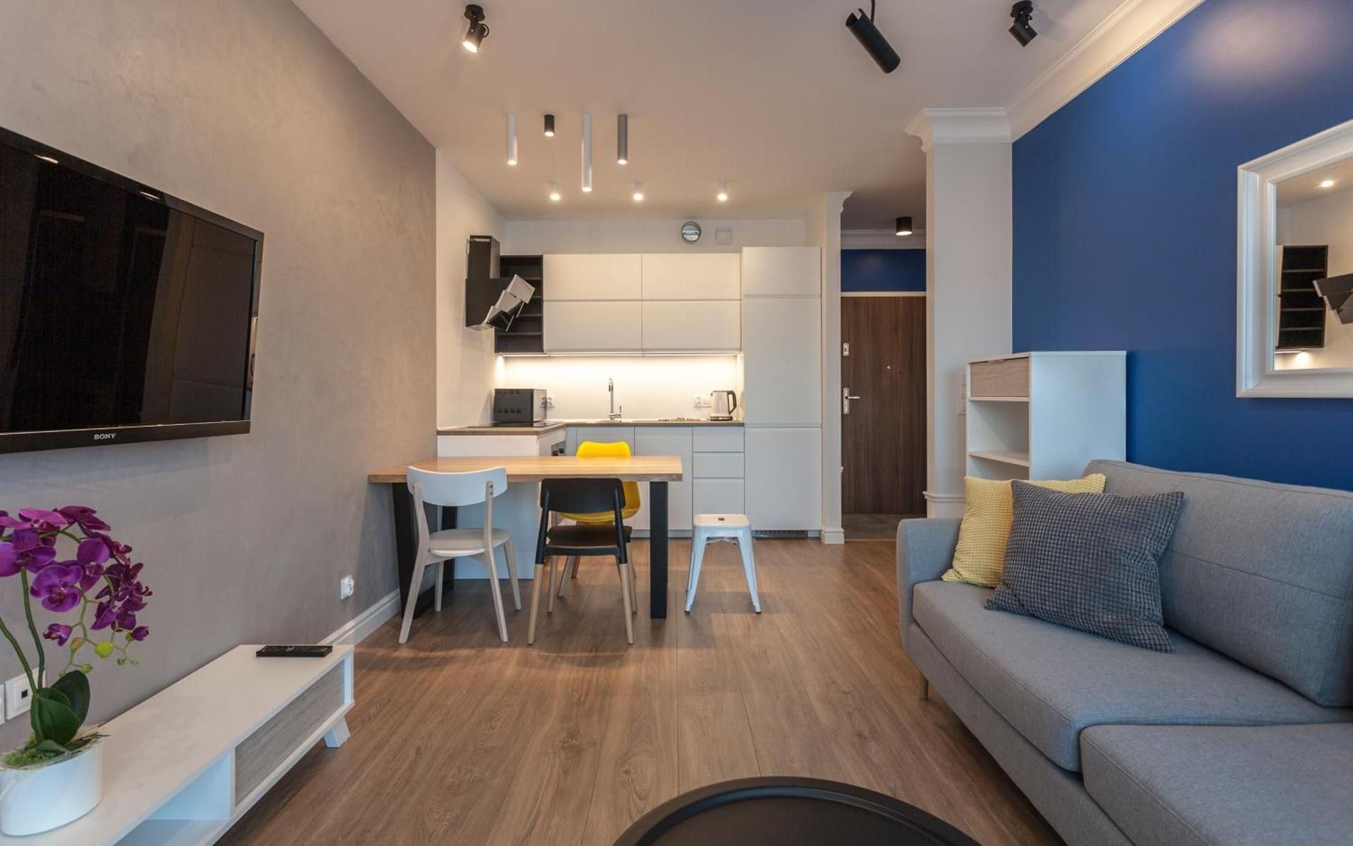 One-Bedroom Apartment with swimming pool access