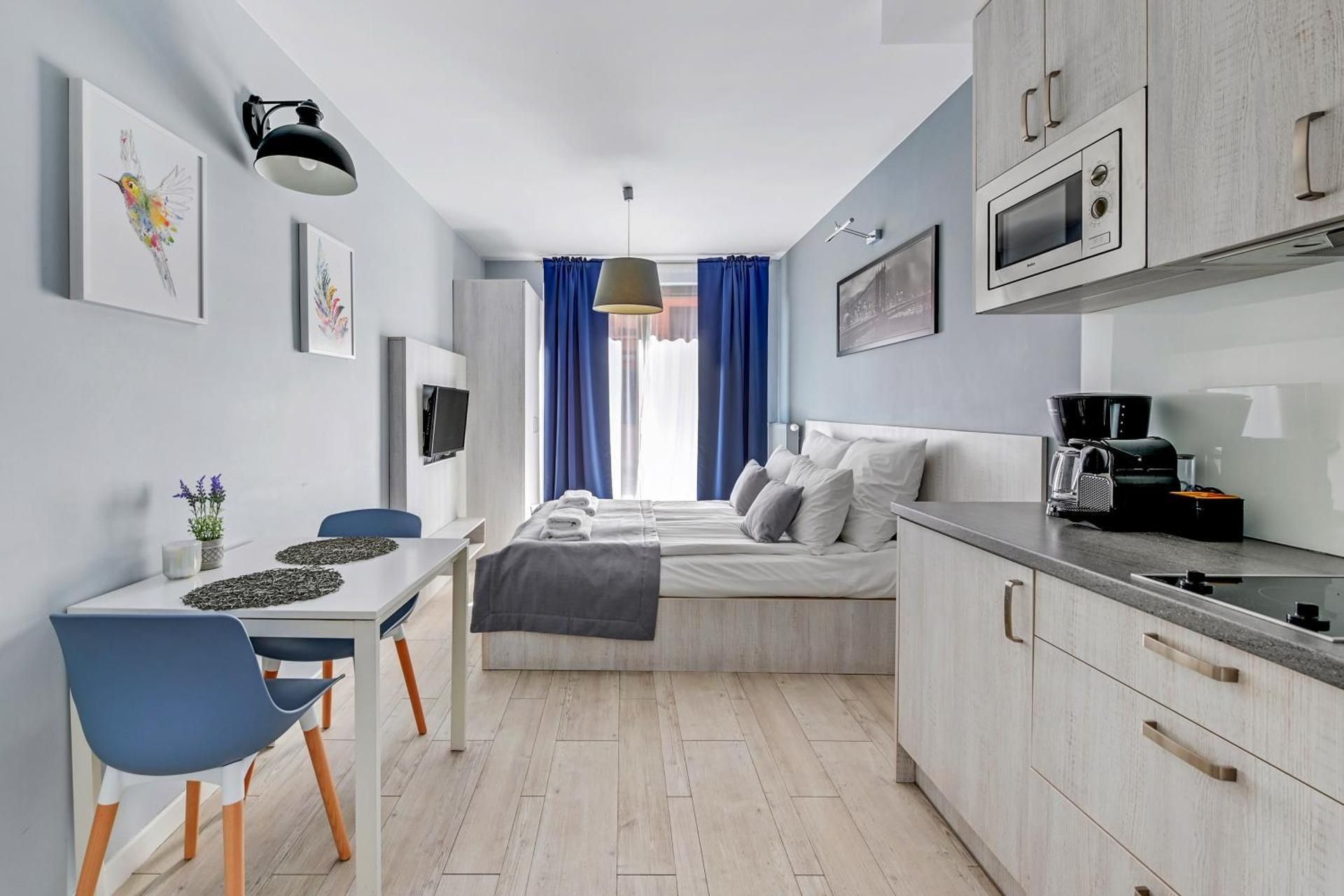 Studio with Terrace