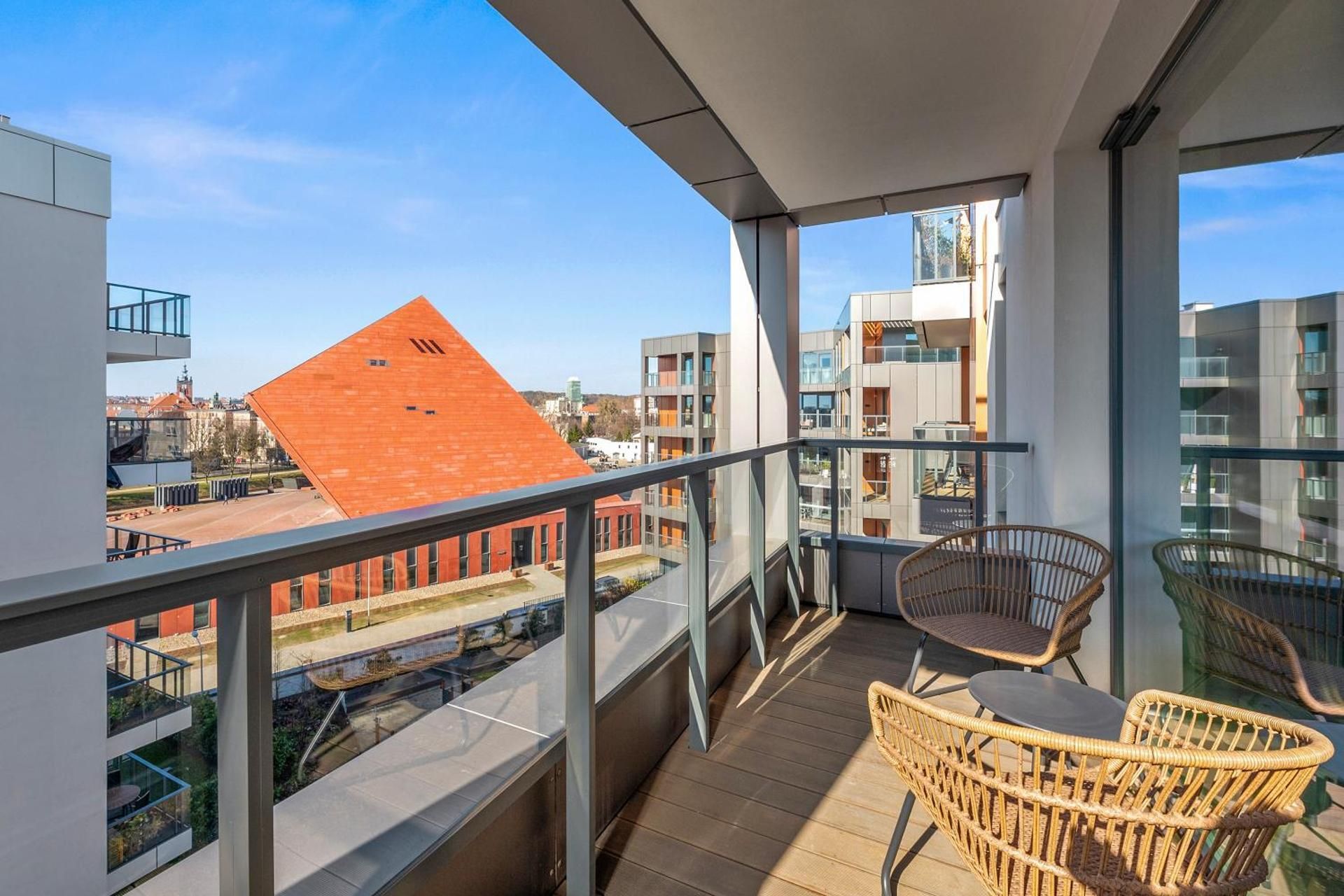 One-Bedroom Deluxe Apartment