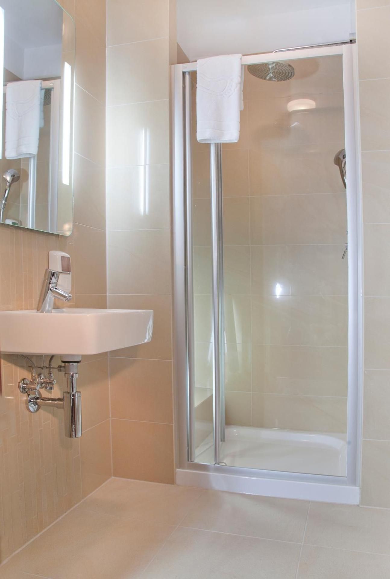 Kobza Haus Old Town Deluxe Double Room 3