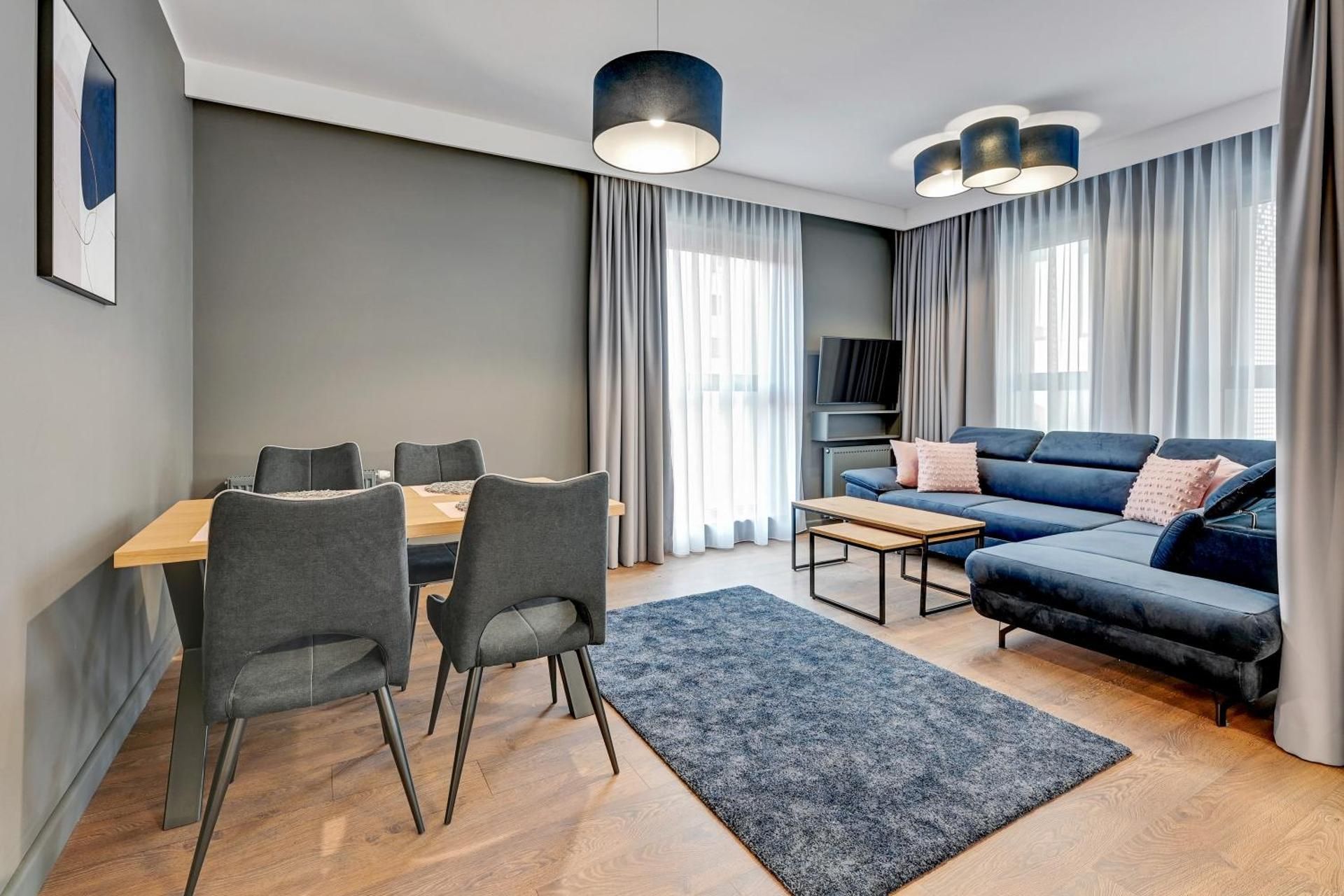 Deluxe Apartment