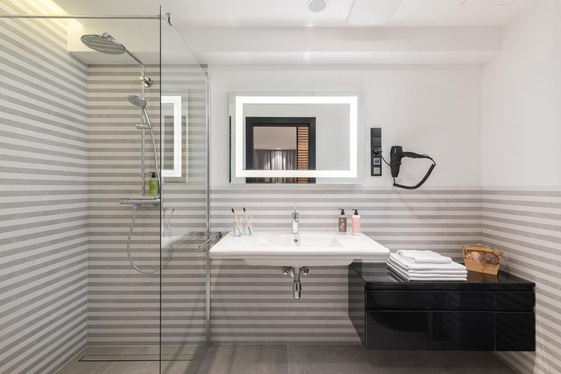 Studio with Balcony