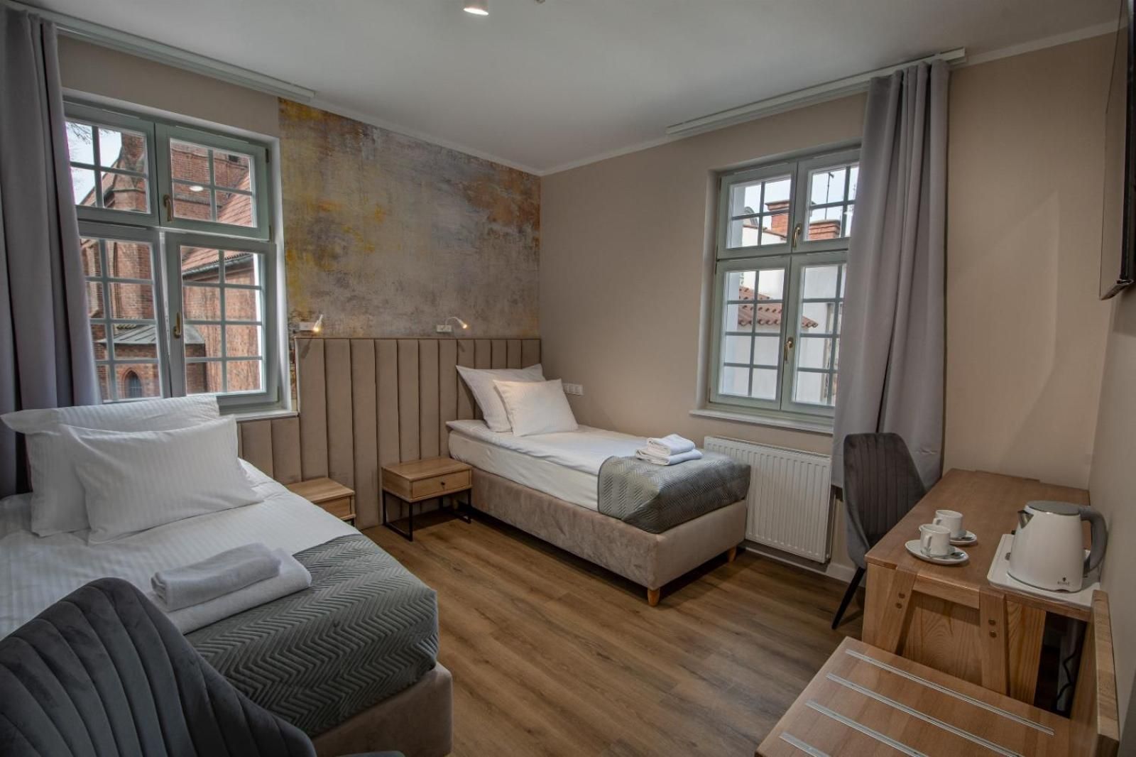 Deluxe Twin Room