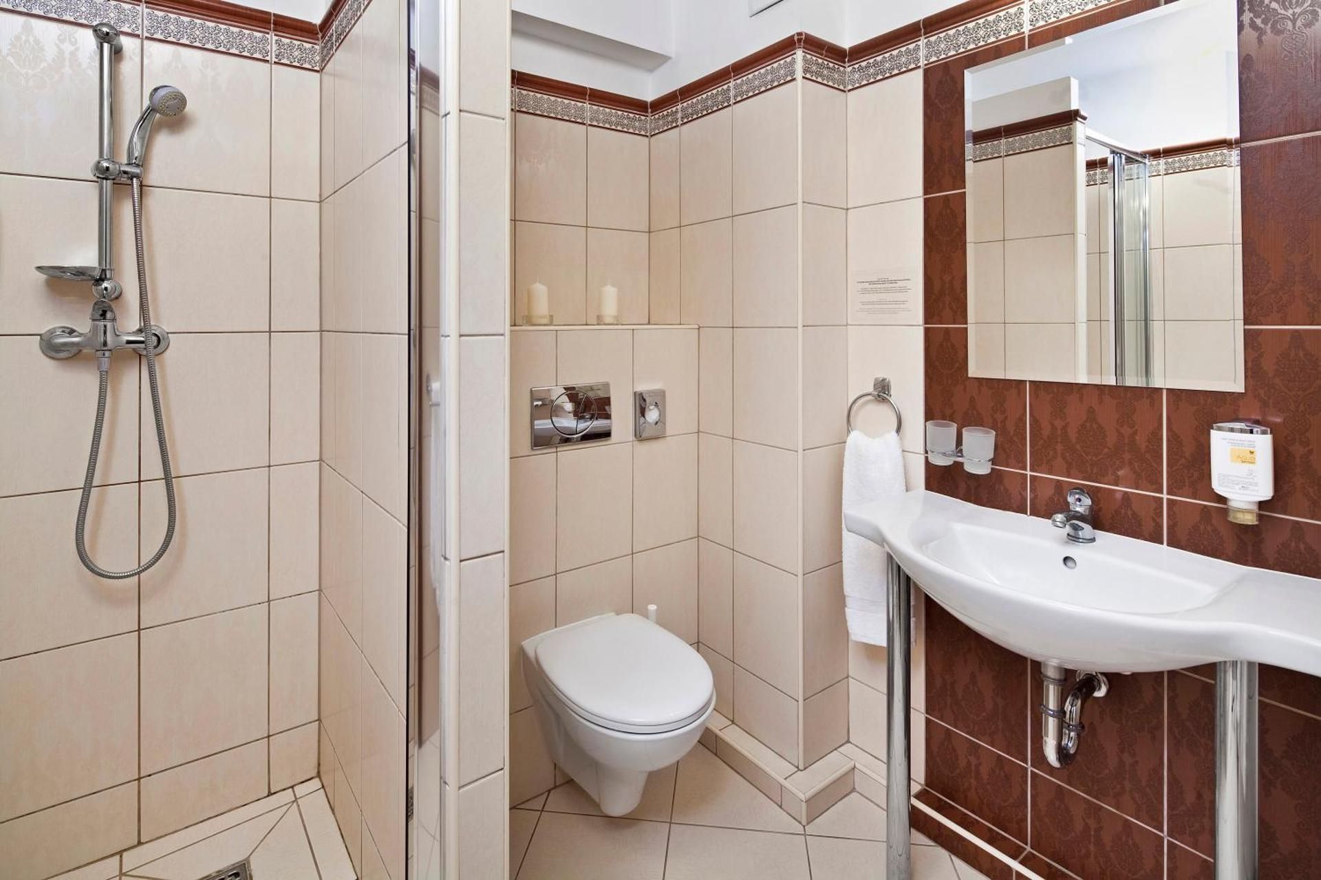 Small Single Room