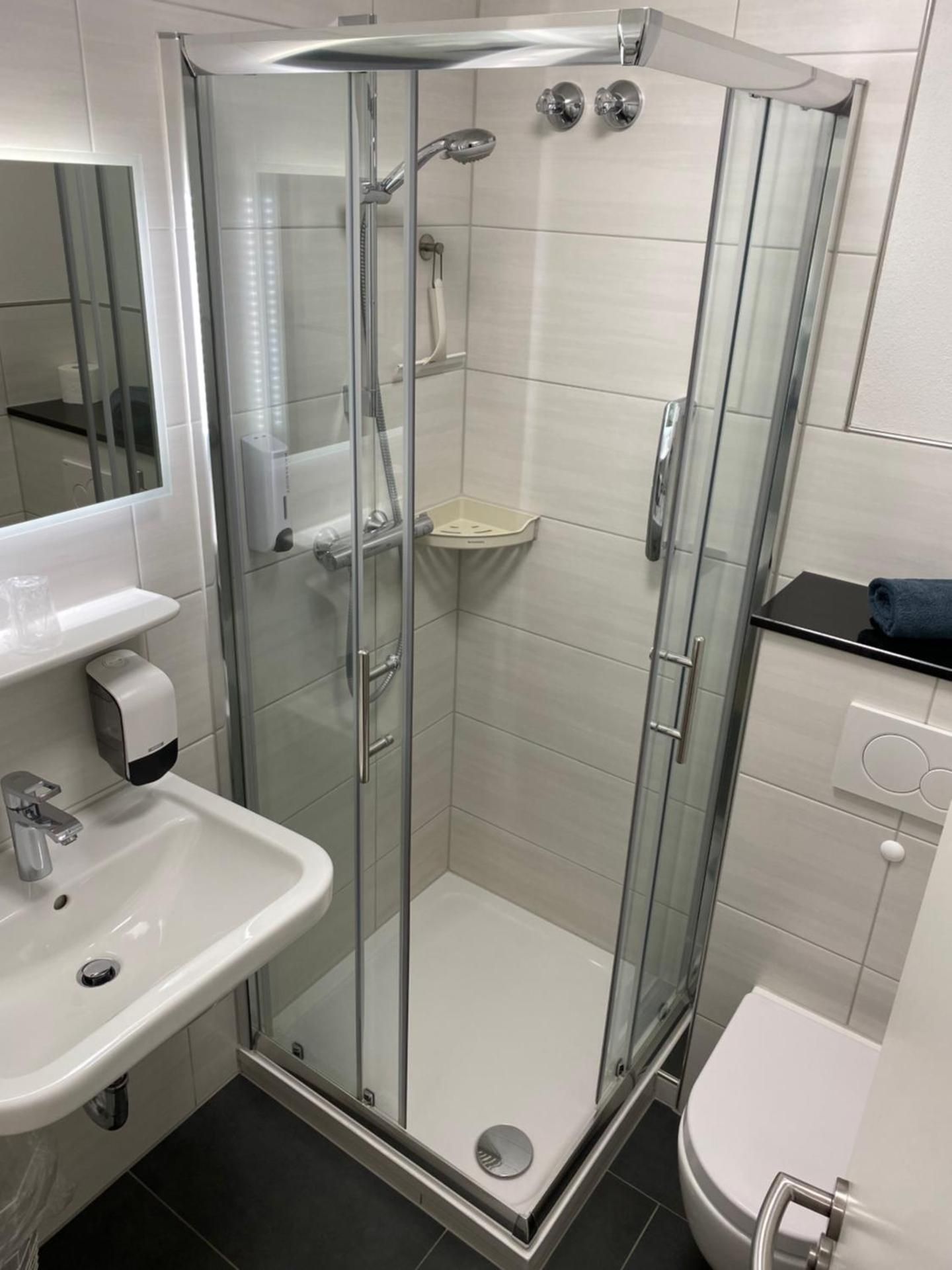 Double Room With Balcony And Residential Area View
