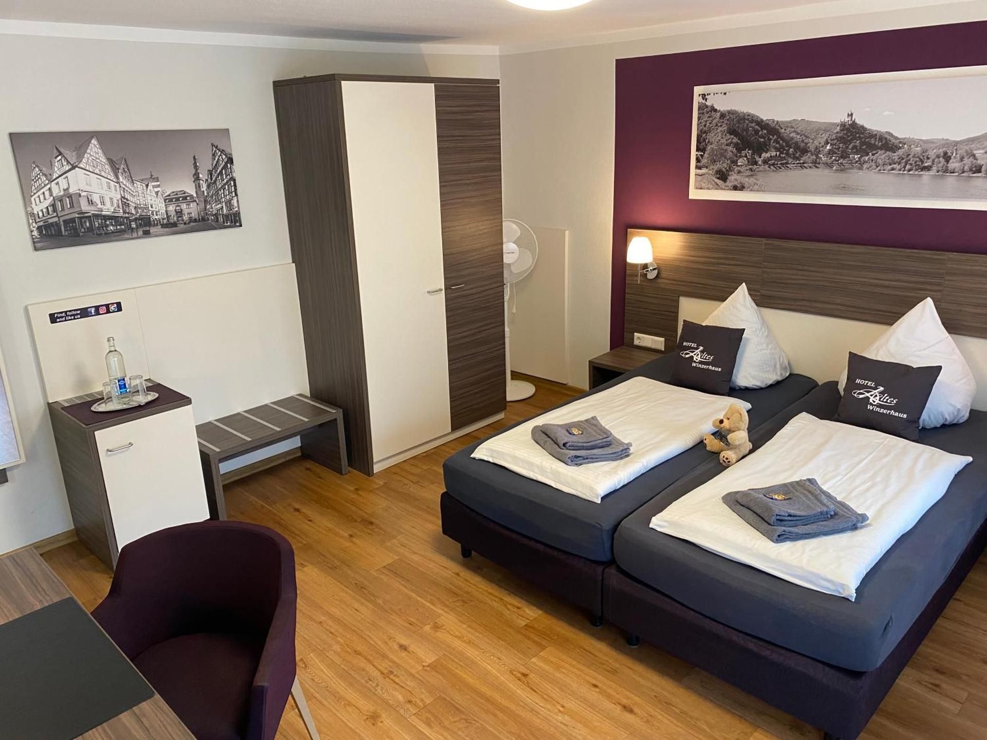 Deluxe Double Room with Balcony Mosel and Castle View