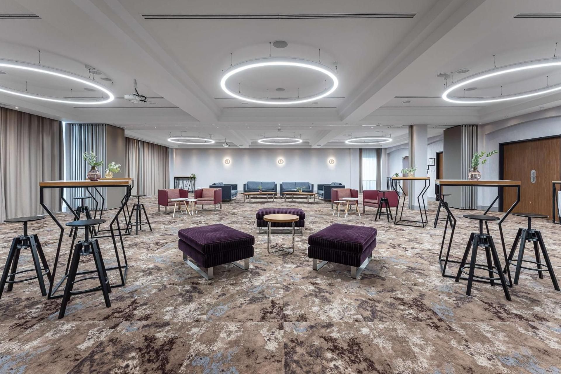 meeting room / ballrooms