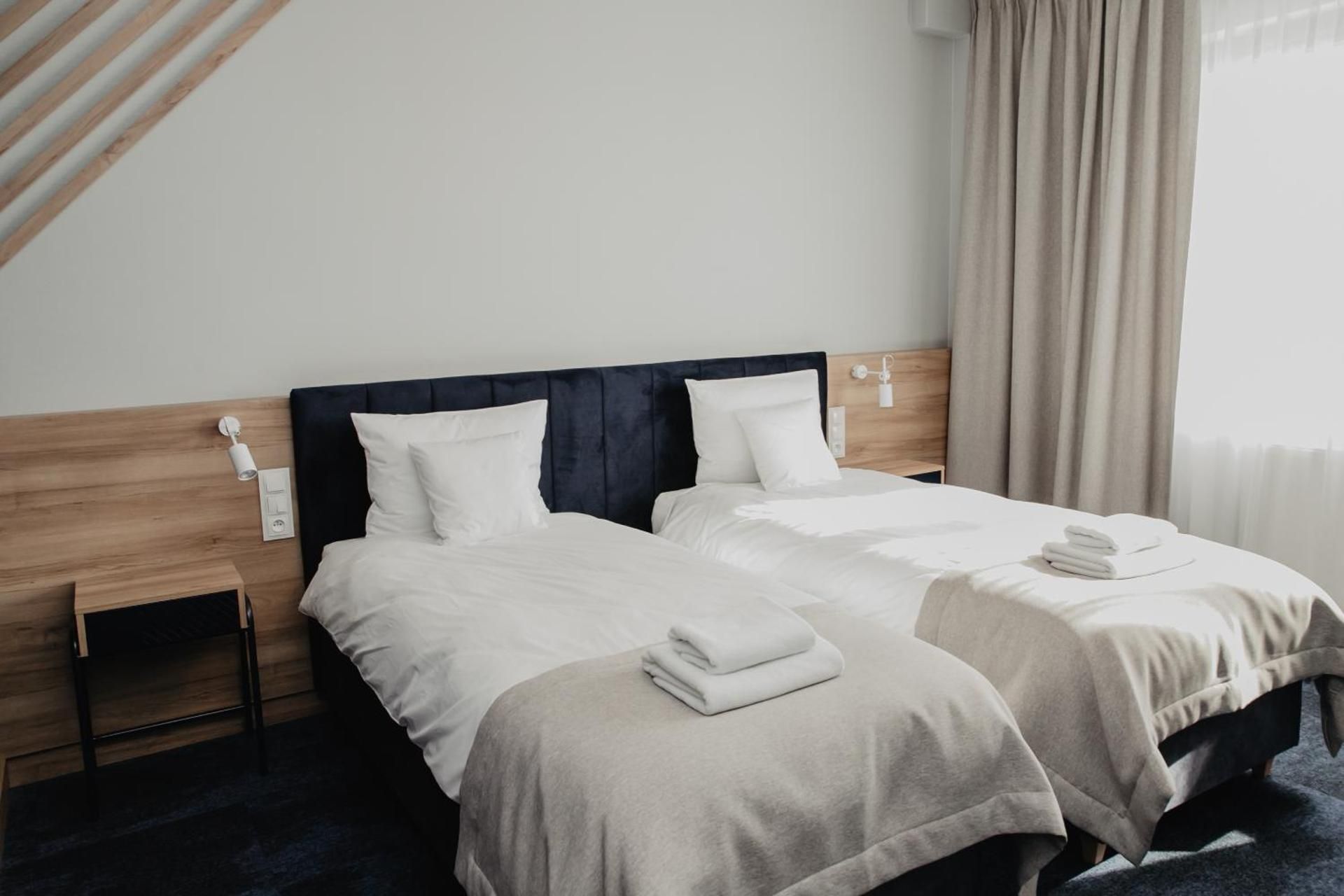 Molto Bene Hotel & Restaurant Standard Twin Room 2