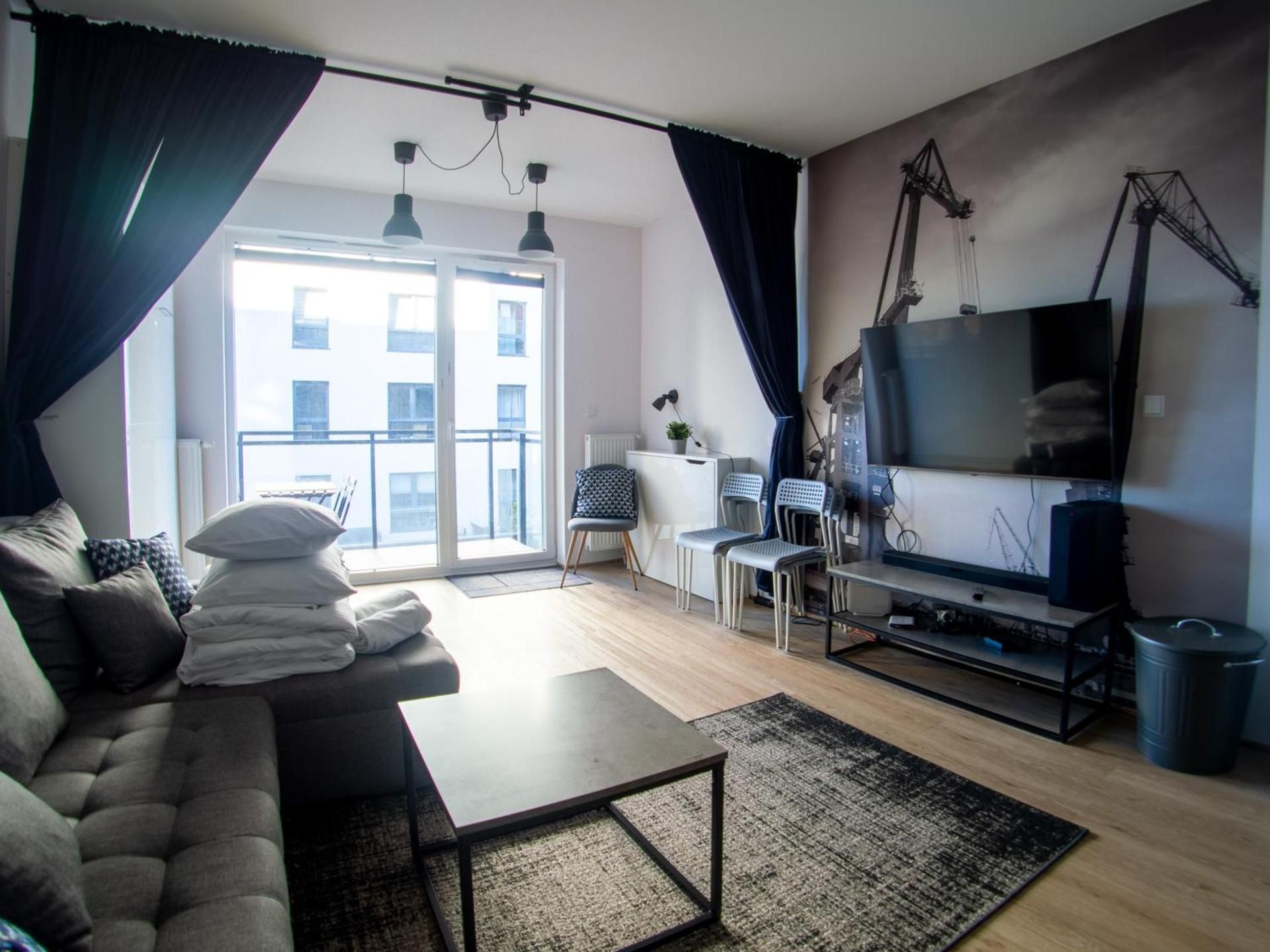 King Studio with Sofa Bed