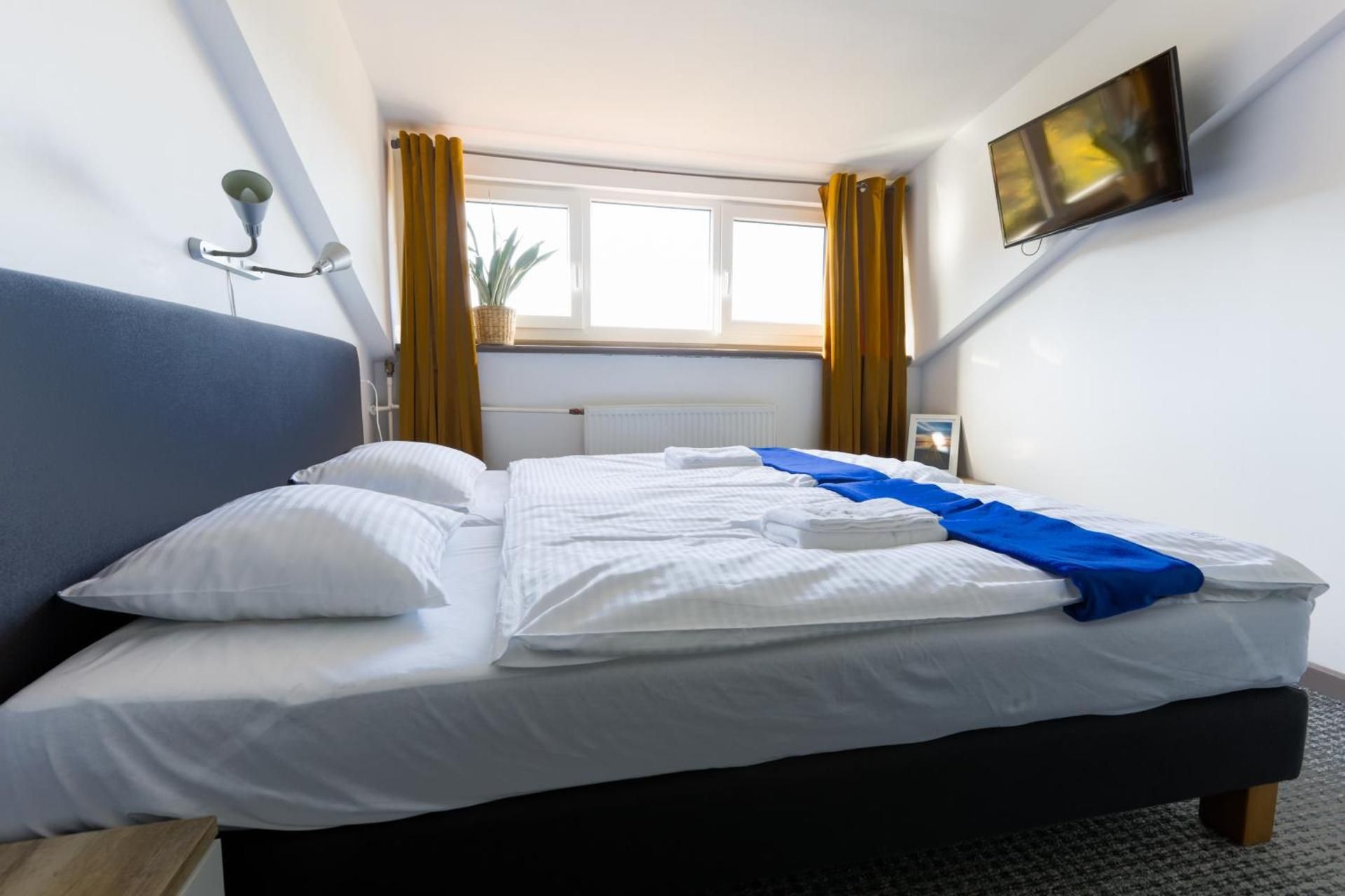 Double Room with Lake View