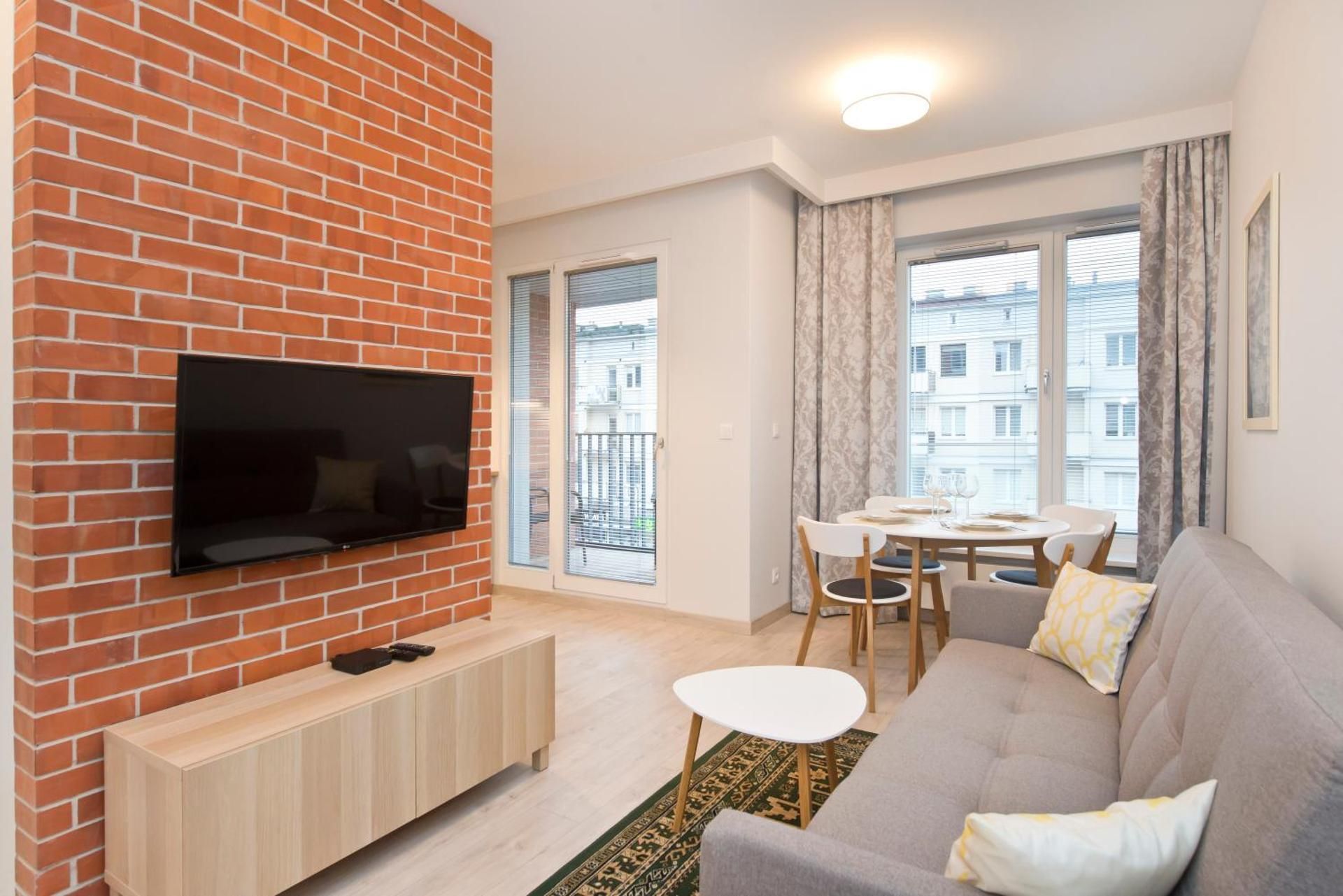 Apartment 25
