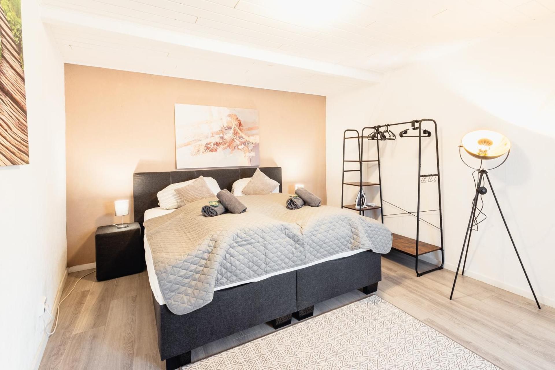 One-Bedroom Apartment with Garden