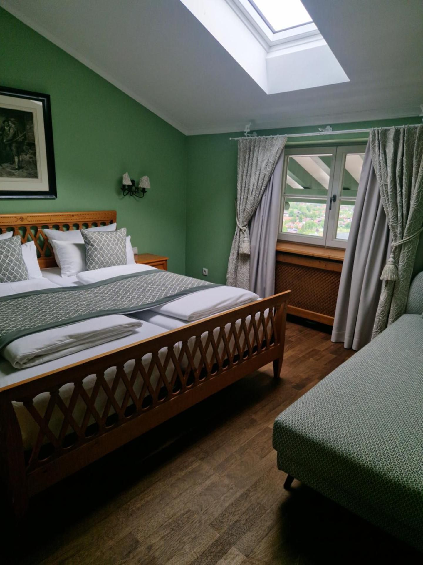 Suite with Lake View