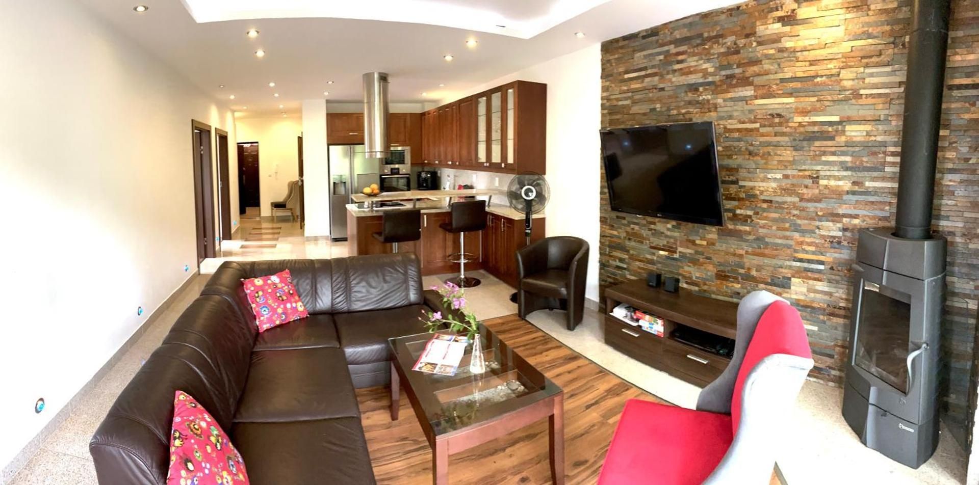 Three-Bedroom Premium Apartment