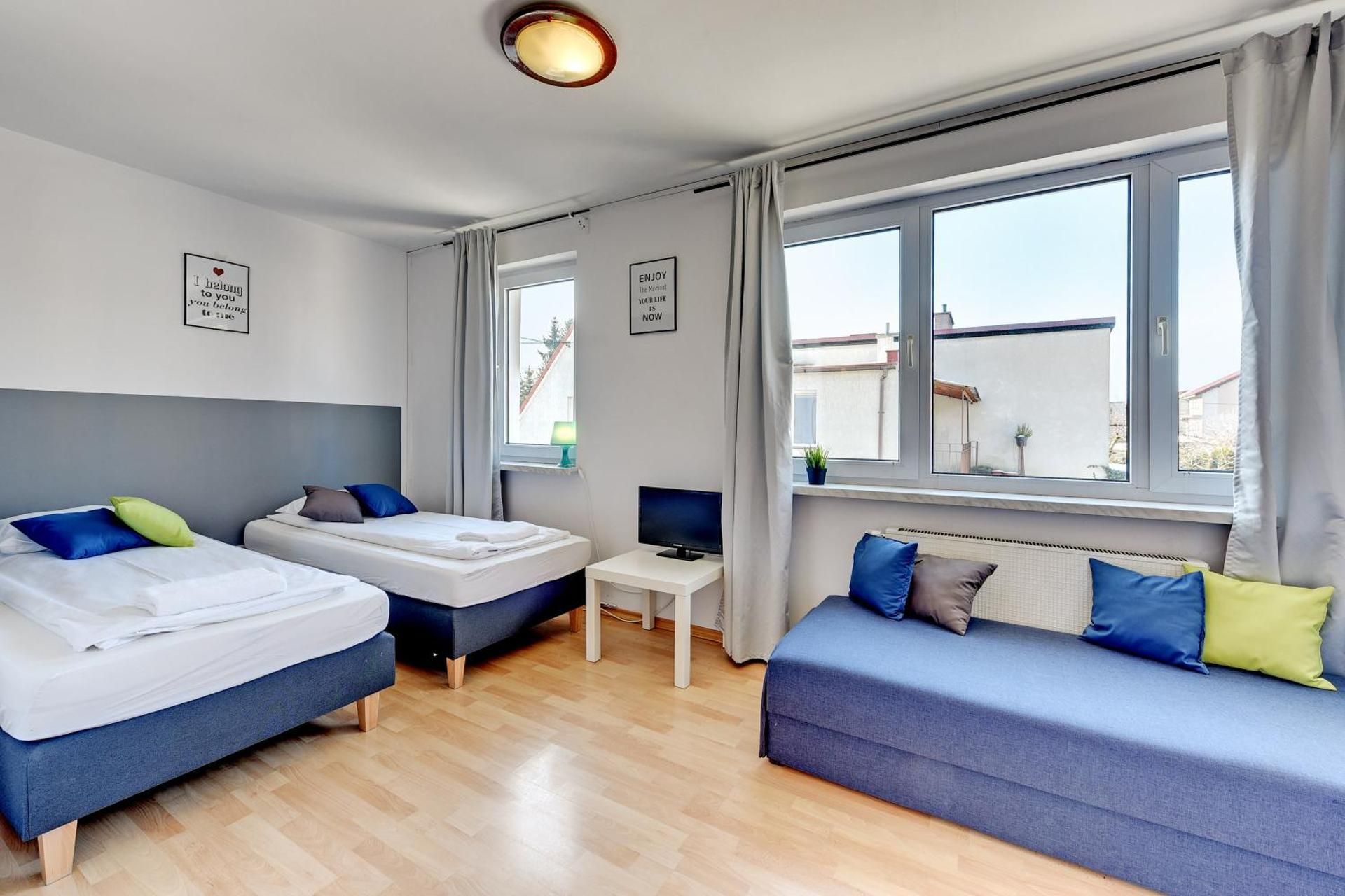 Twin Room with Bathroom