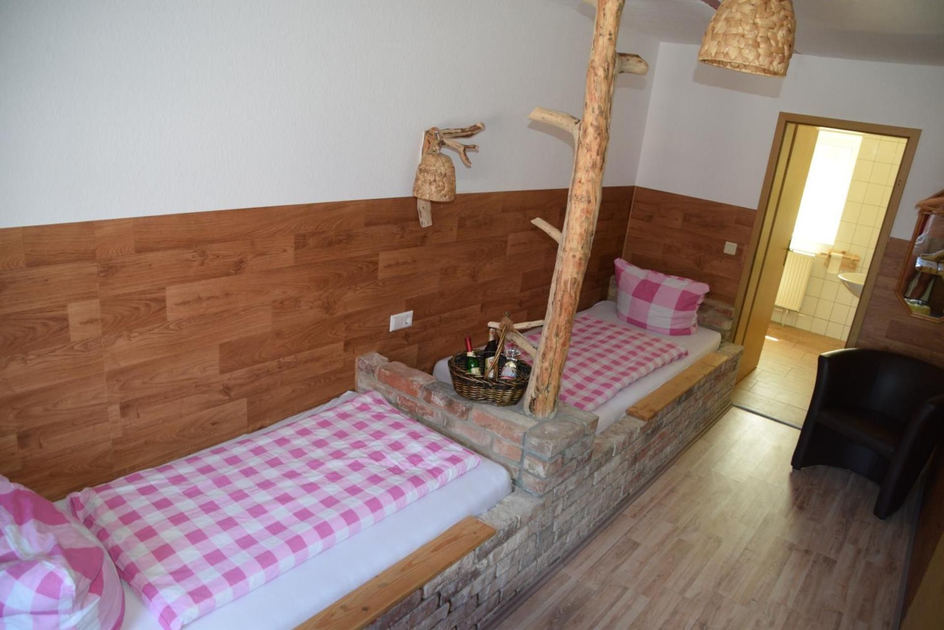 Double or Twin Room with Bathroom