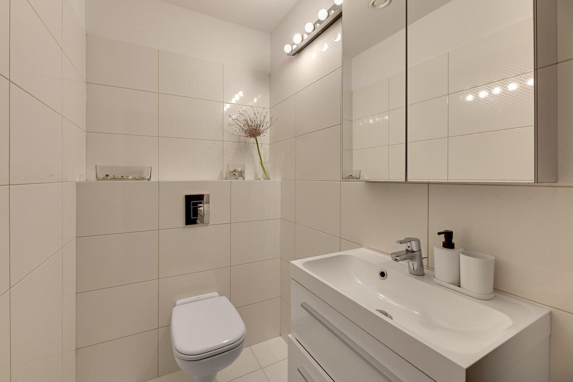Three-Bedroom Deluxe Apartment