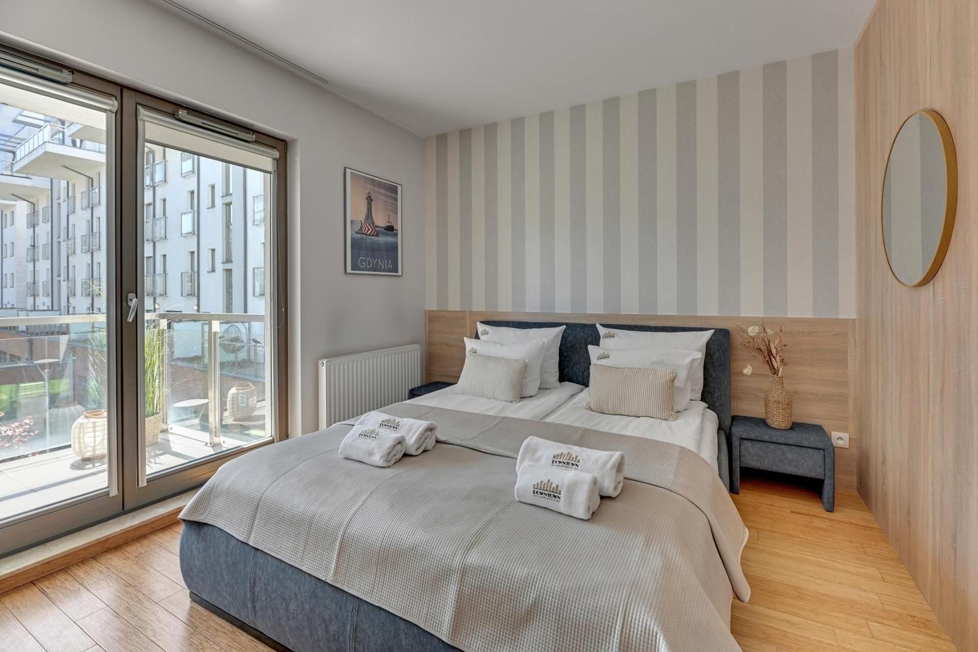 Three-Bedroom Deluxe Apartment
