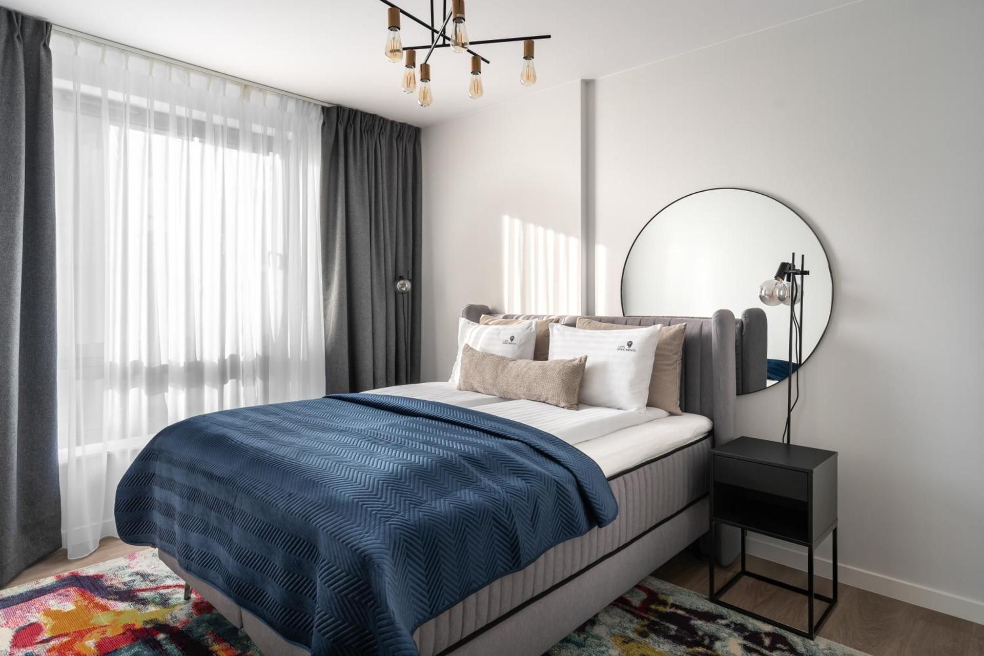 Three-Bedroom Deluxe Apartment