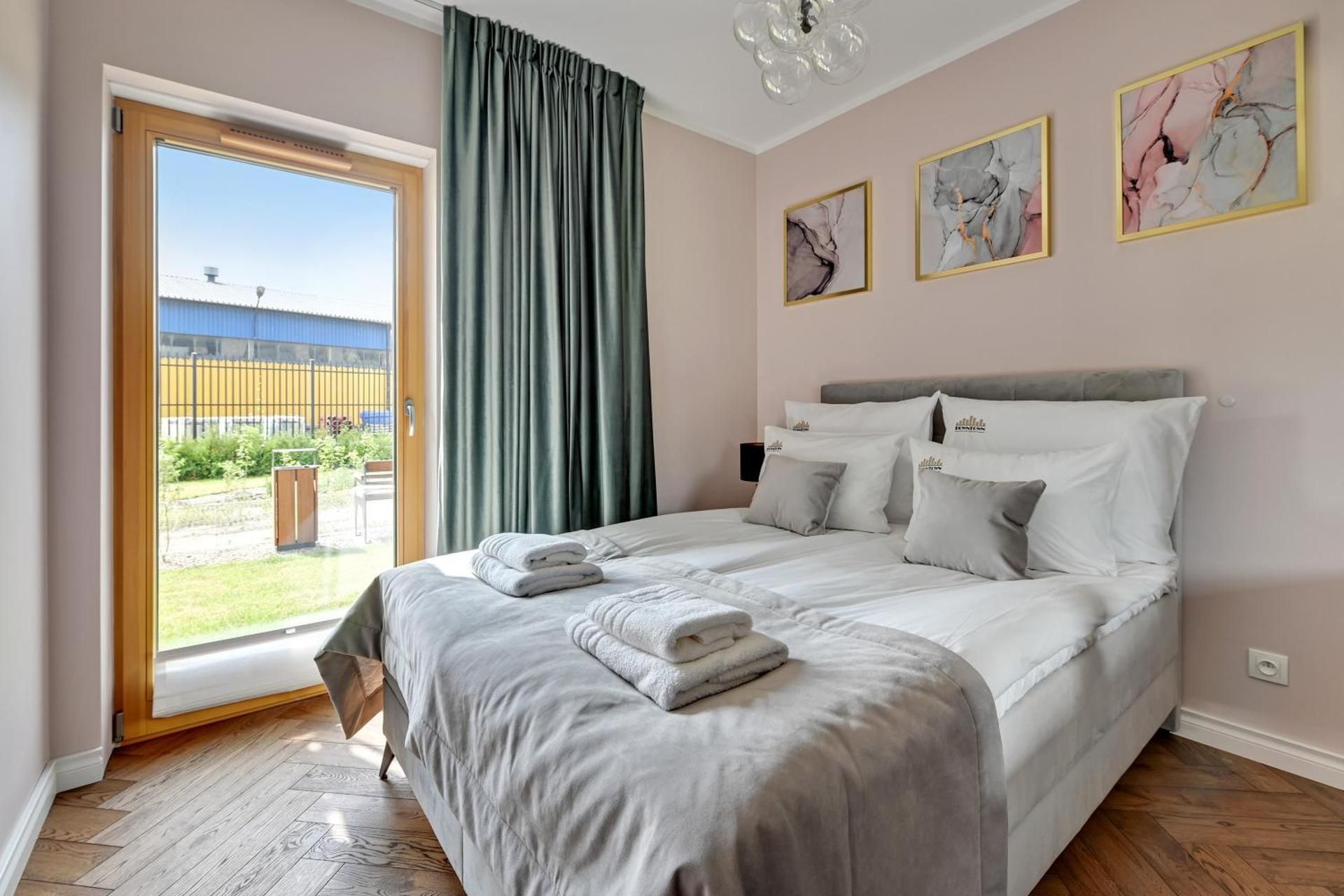 Superior Apartment
