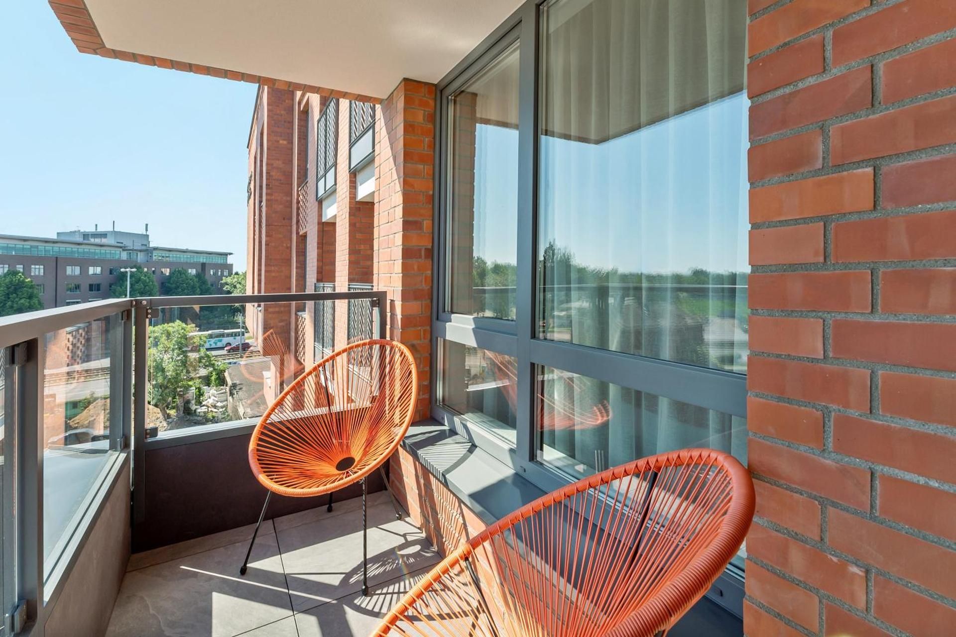 One-Bedroom Deluxe Apartment