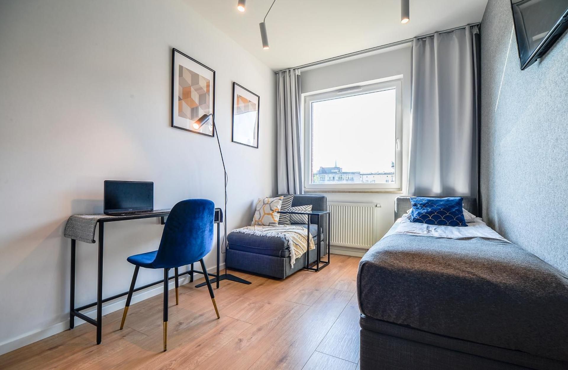 Superior Twin Room with City View